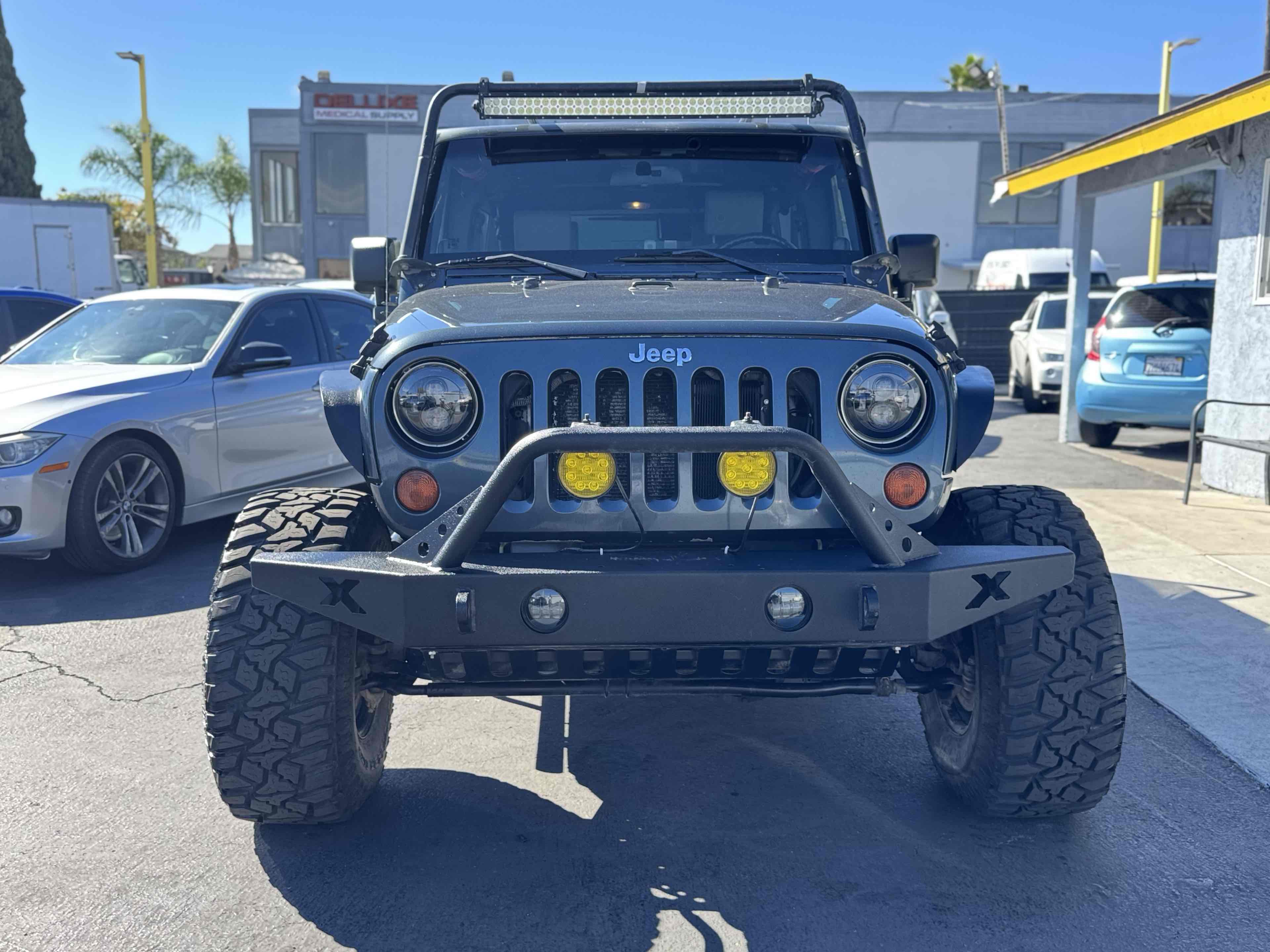 2008 Jeep Wrangler Unlimited Sahara photo 2
