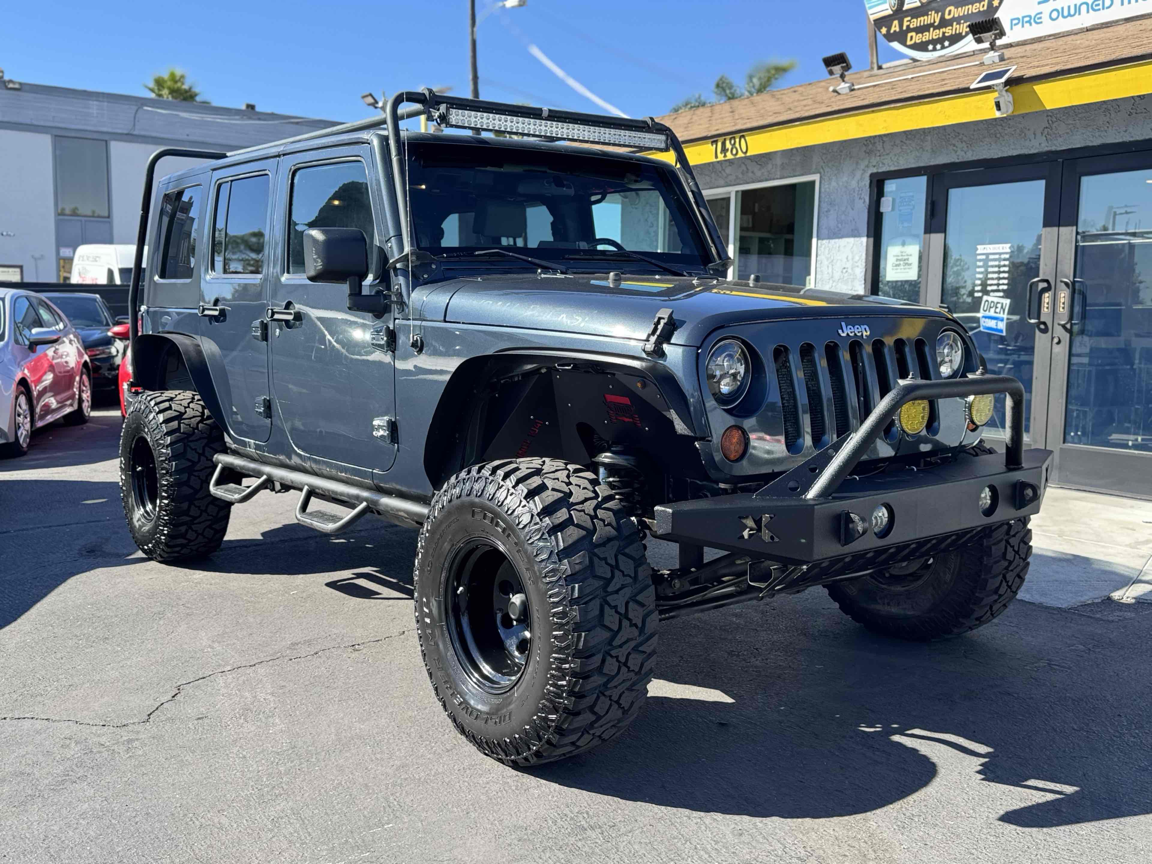 2008 Jeep Wrangler Unlimited Sahara photo 3