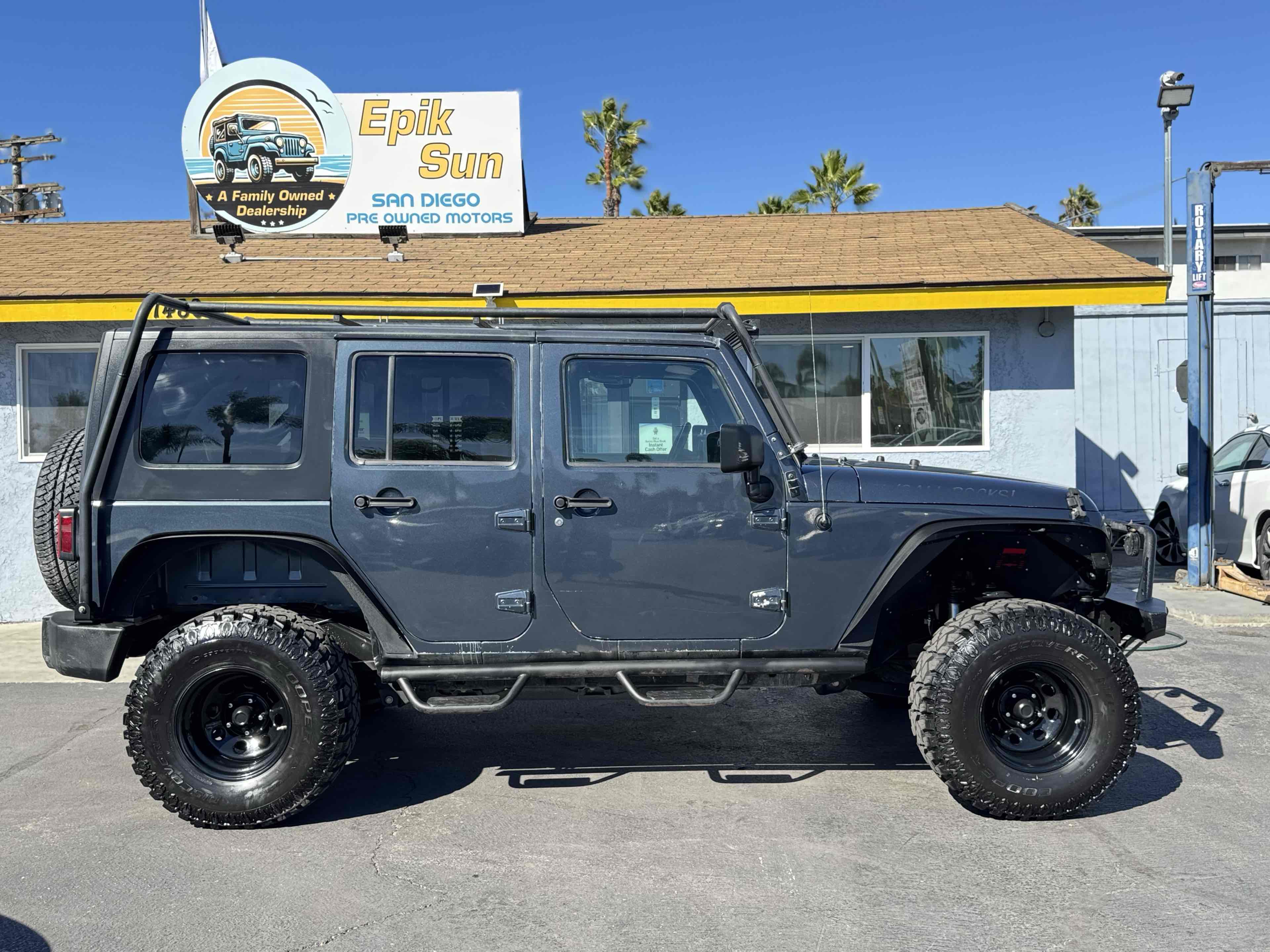 2008 Jeep Wrangler Unlimited Sahara photo 4