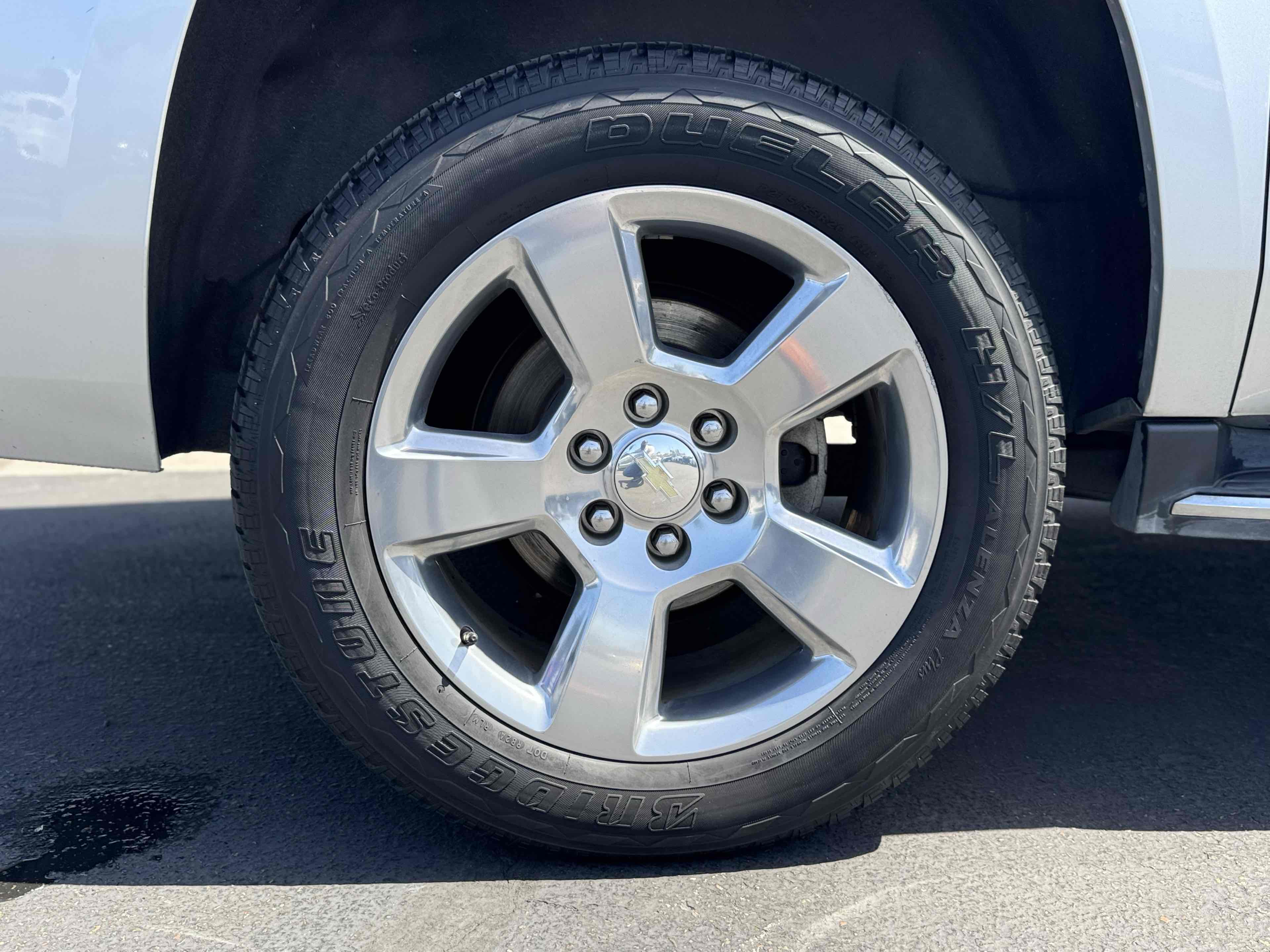 2018 Chevrolet Suburban Premier photo 43