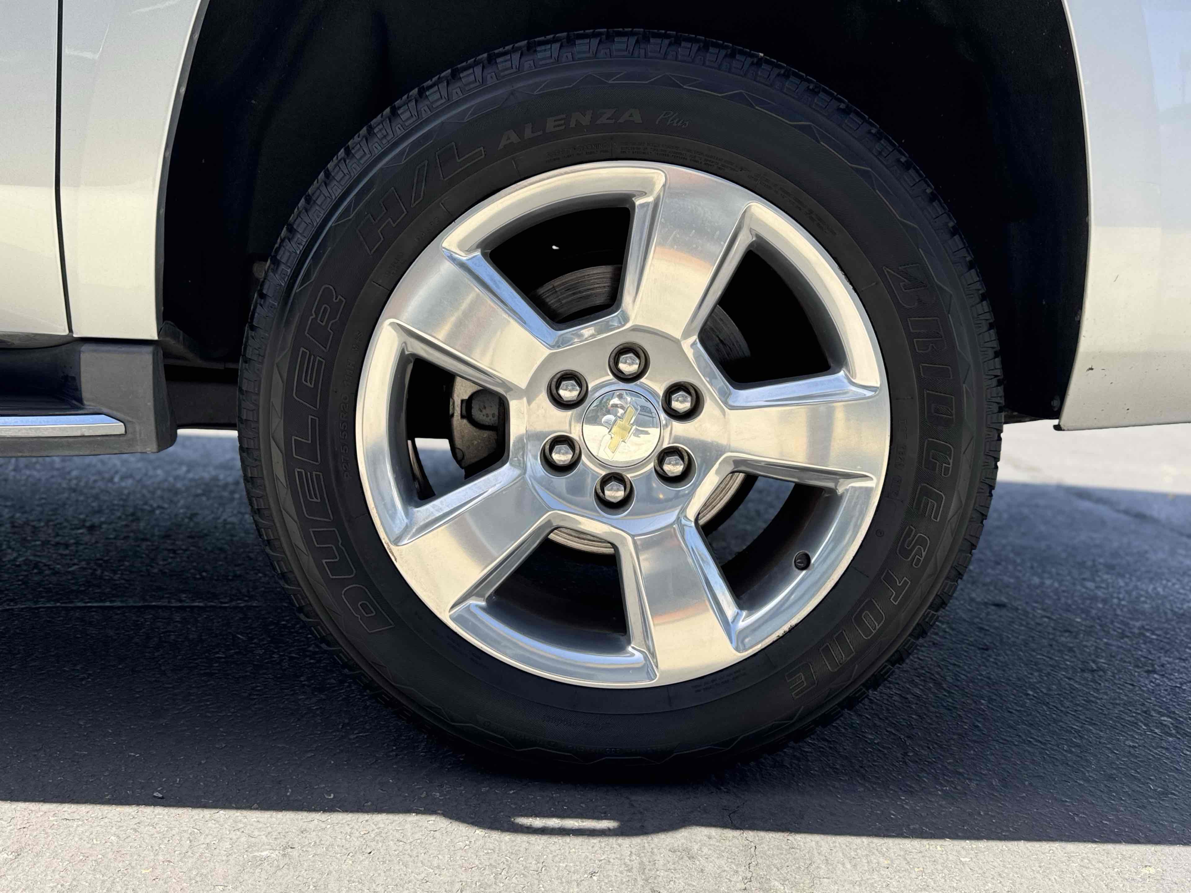 2018 Chevrolet Suburban Premier photo 44