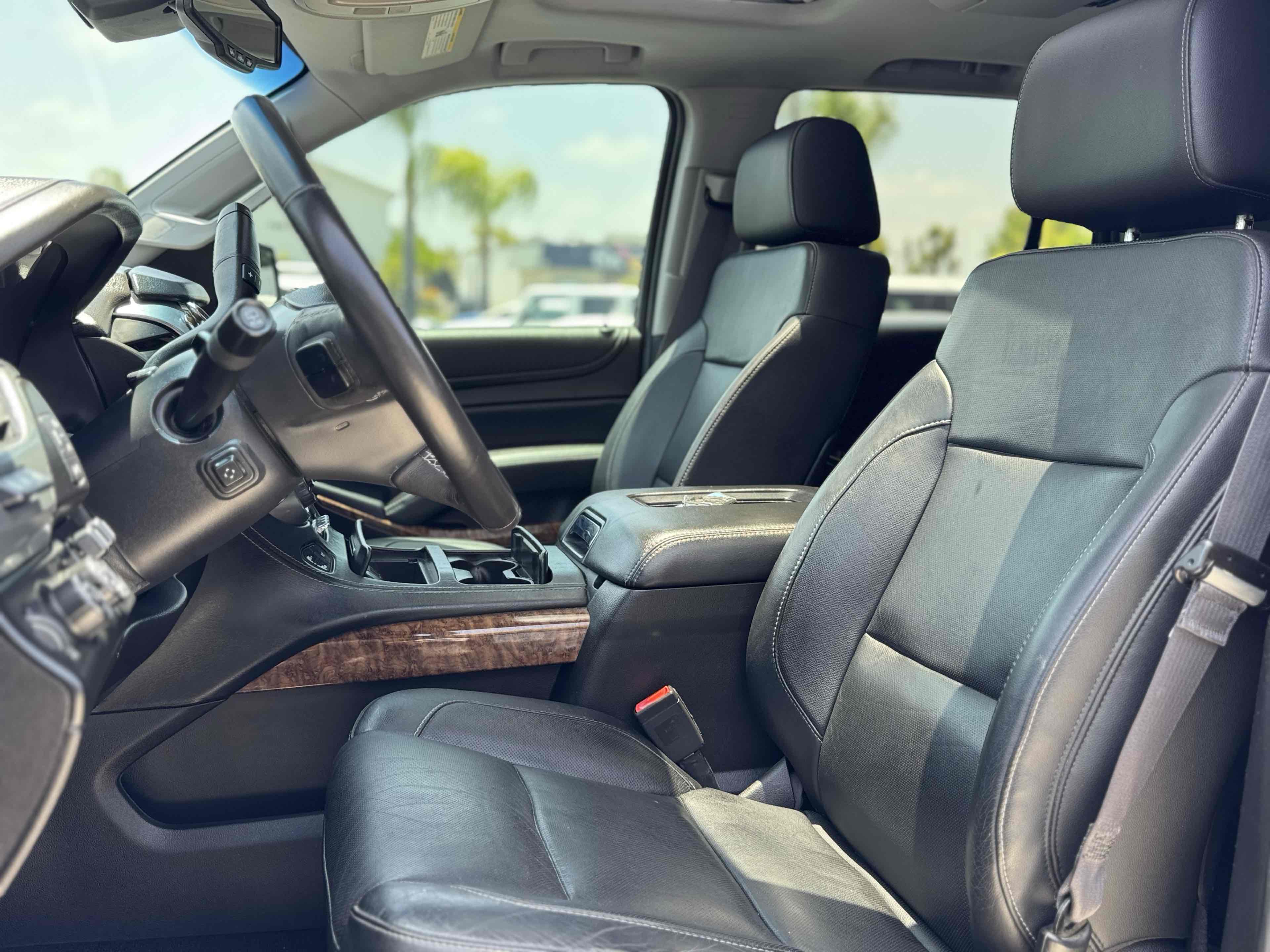 2016 Chevrolet Tahoe LTZ photo 14