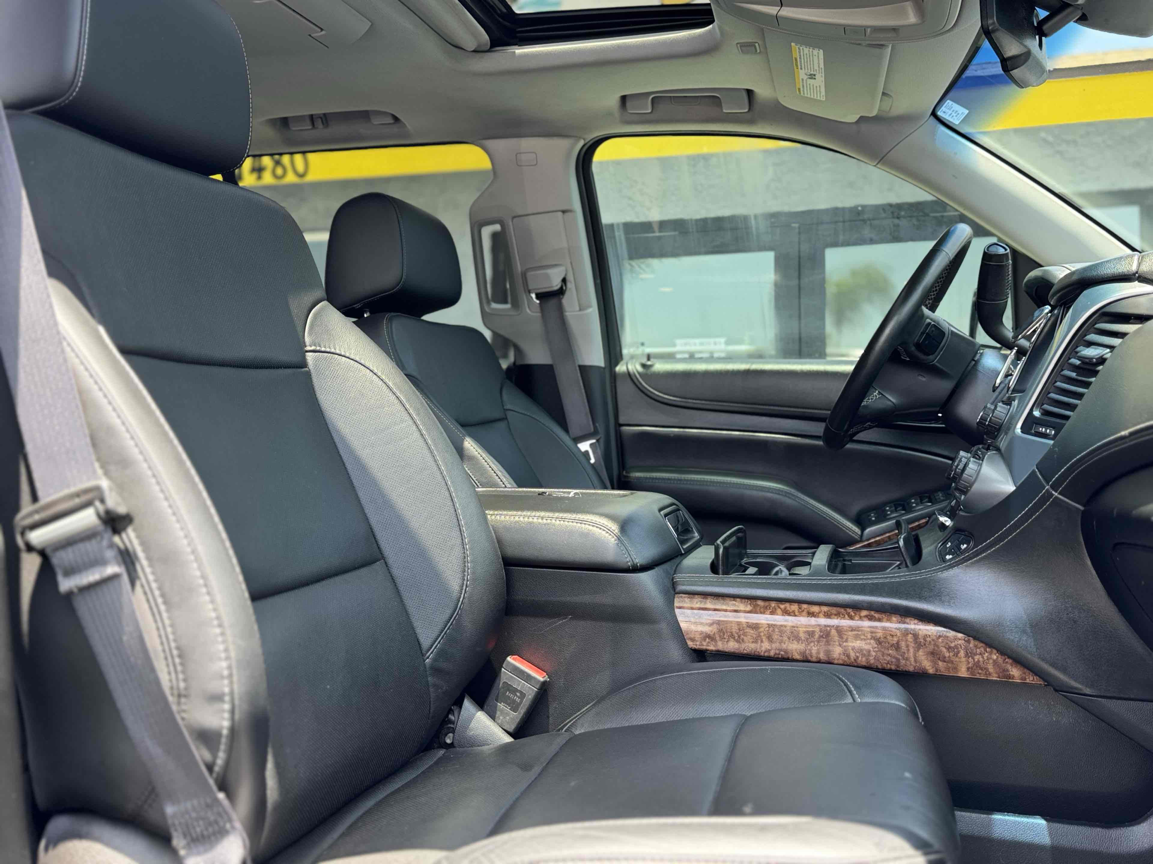 2016 Chevrolet Tahoe LTZ photo 15