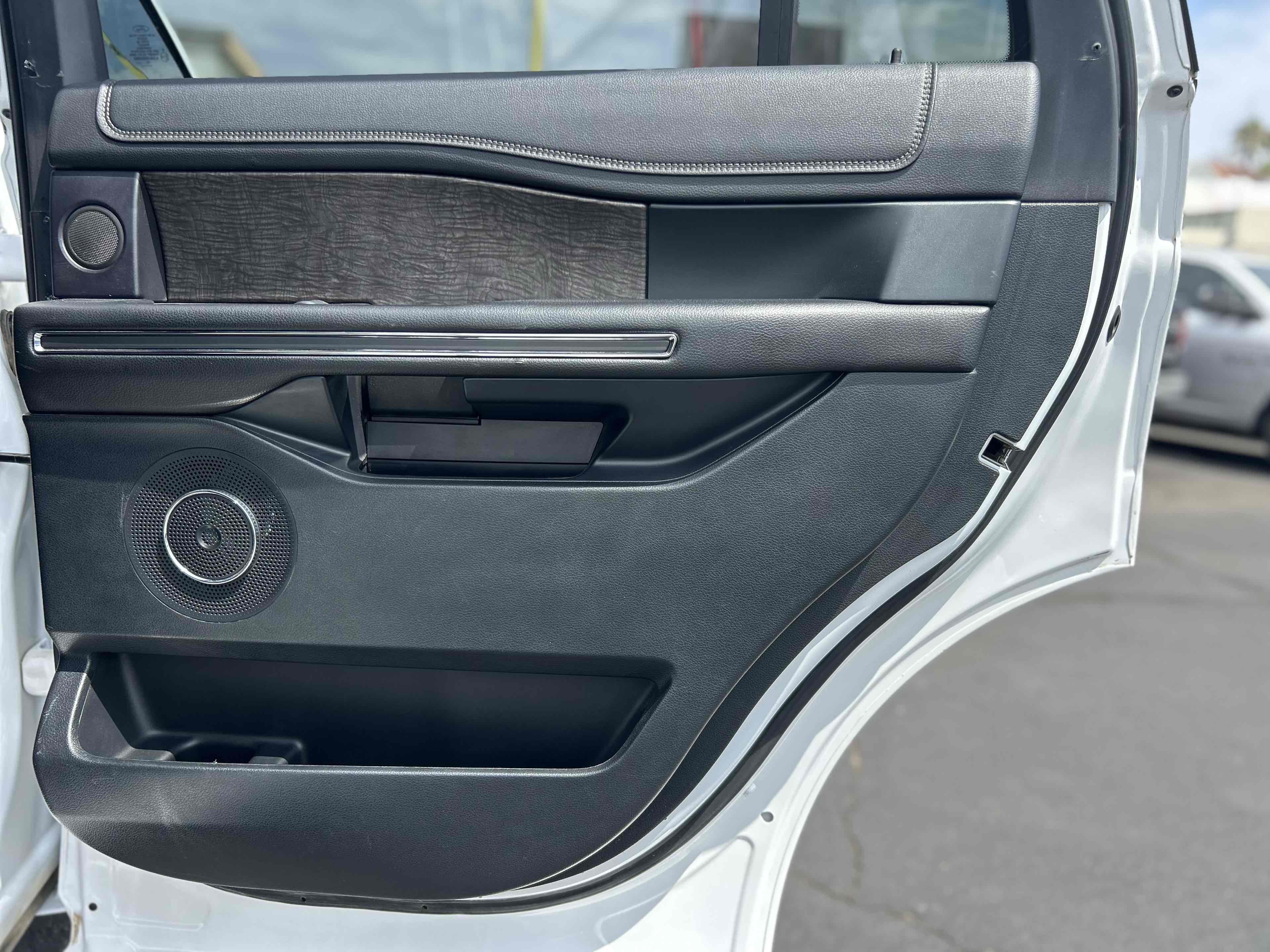 2020 Ford Expedition XL photo 25