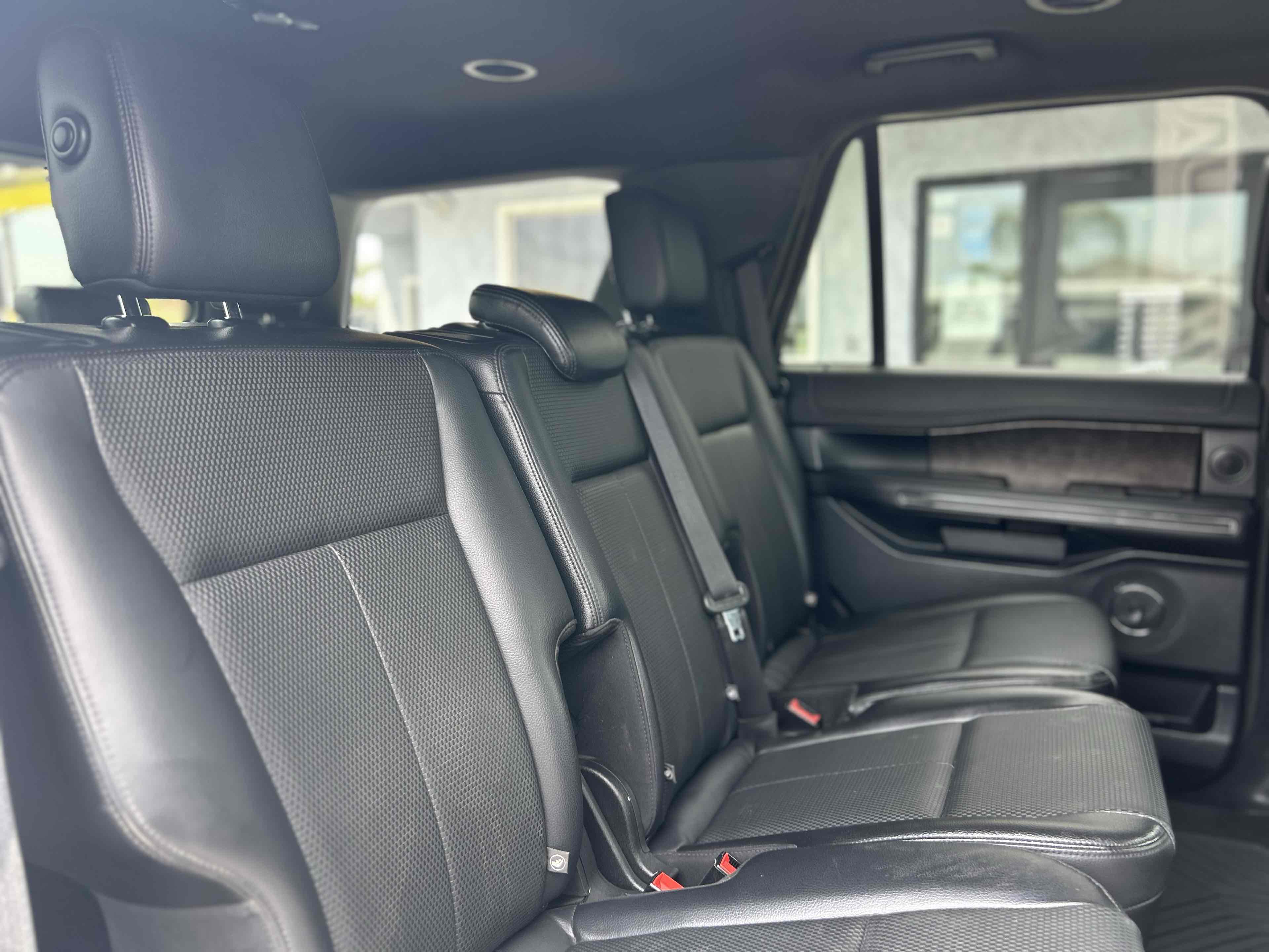 2020 Ford Expedition XL photo 14