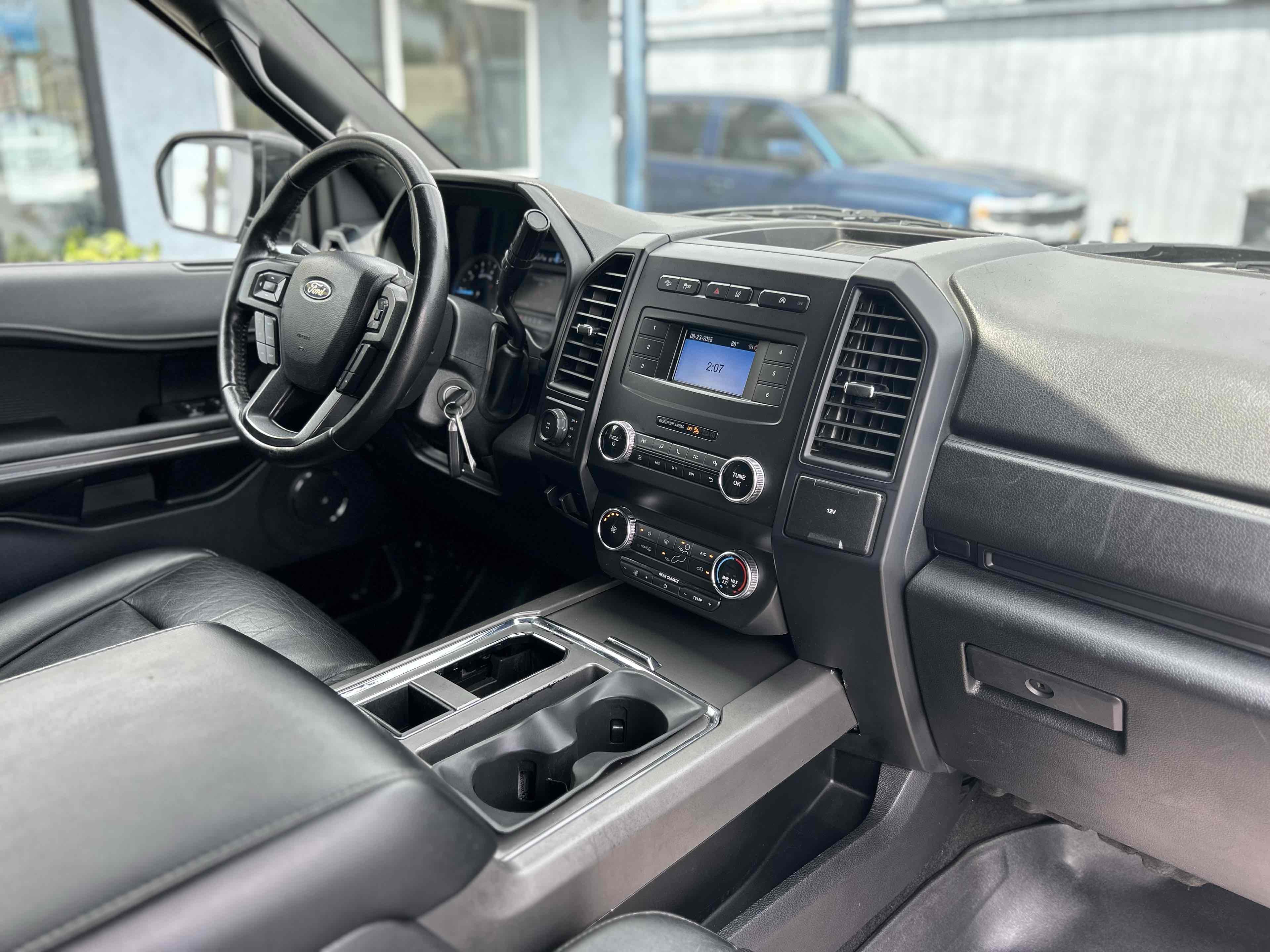 2020 Ford Expedition XL photo 11