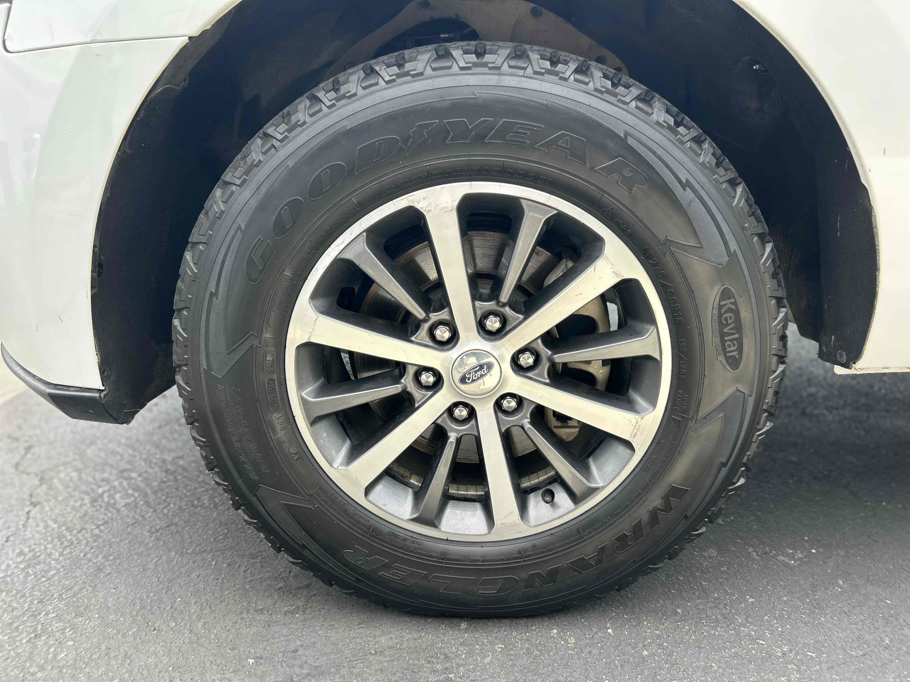 2020 Ford Expedition XL photo 27