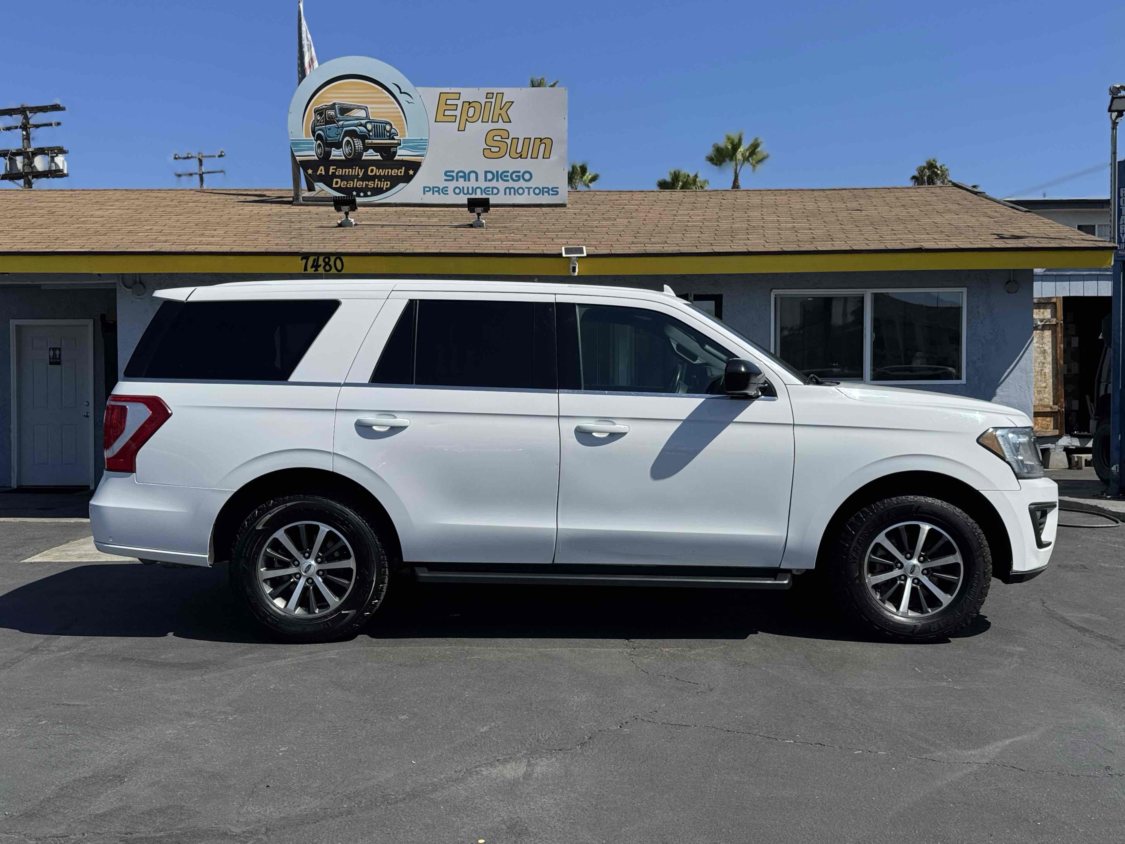 2020 Ford Expedition XL photo 4