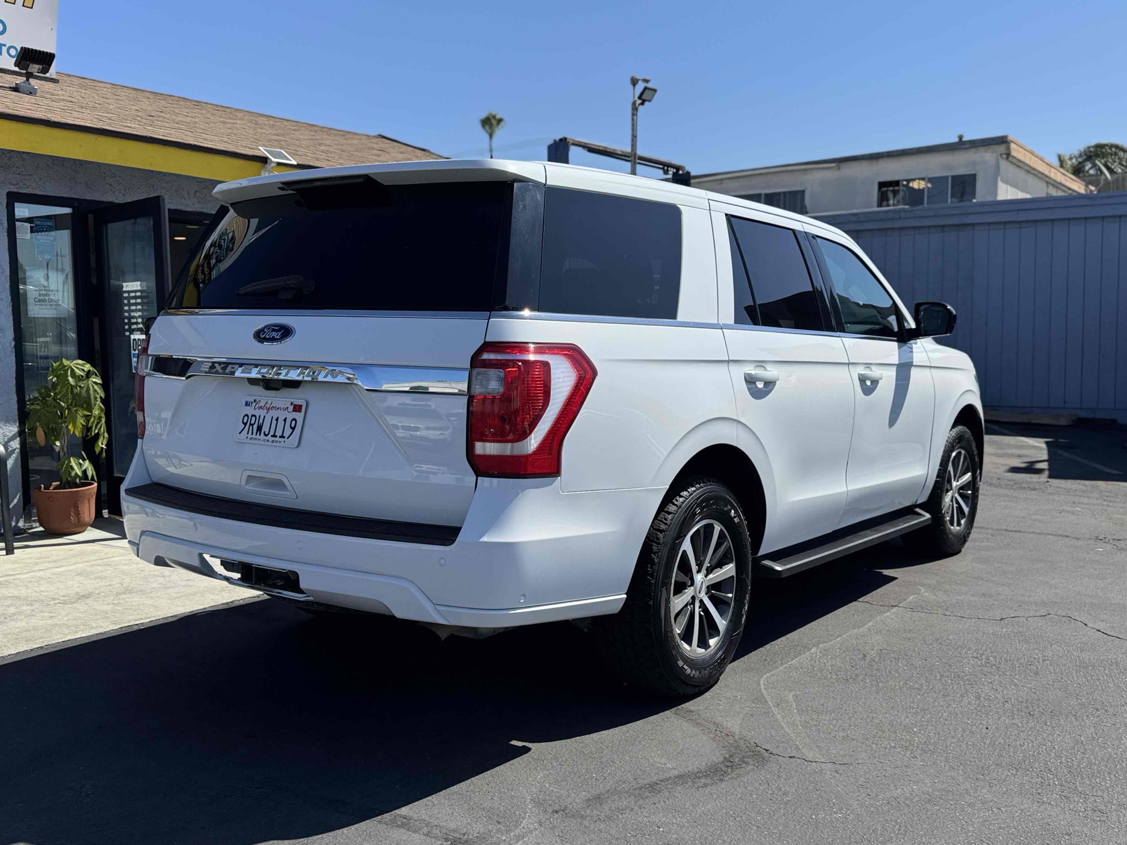 2020 Ford Expedition XL photo 5
