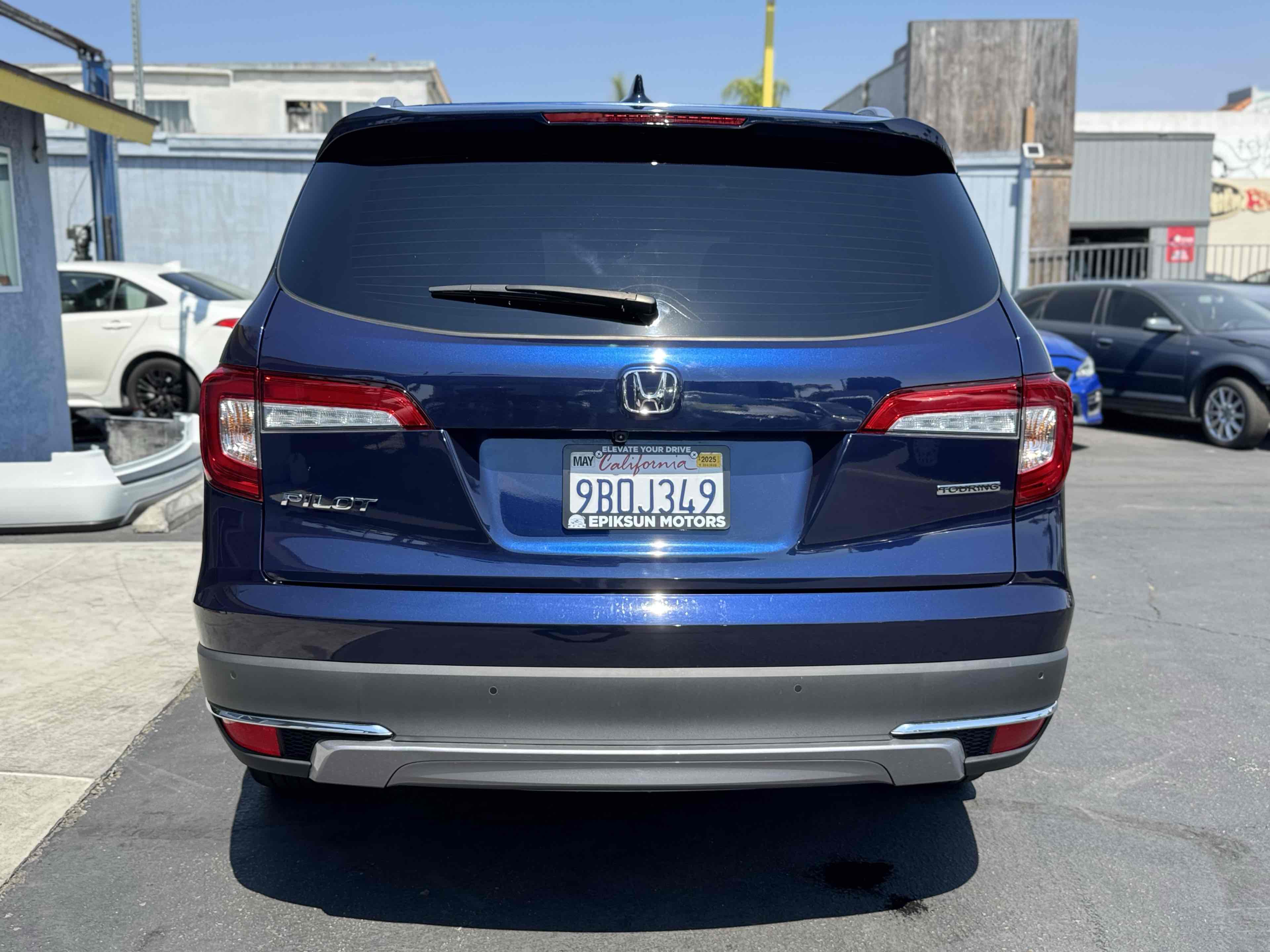 2022 Honda Pilot Touring photo 6