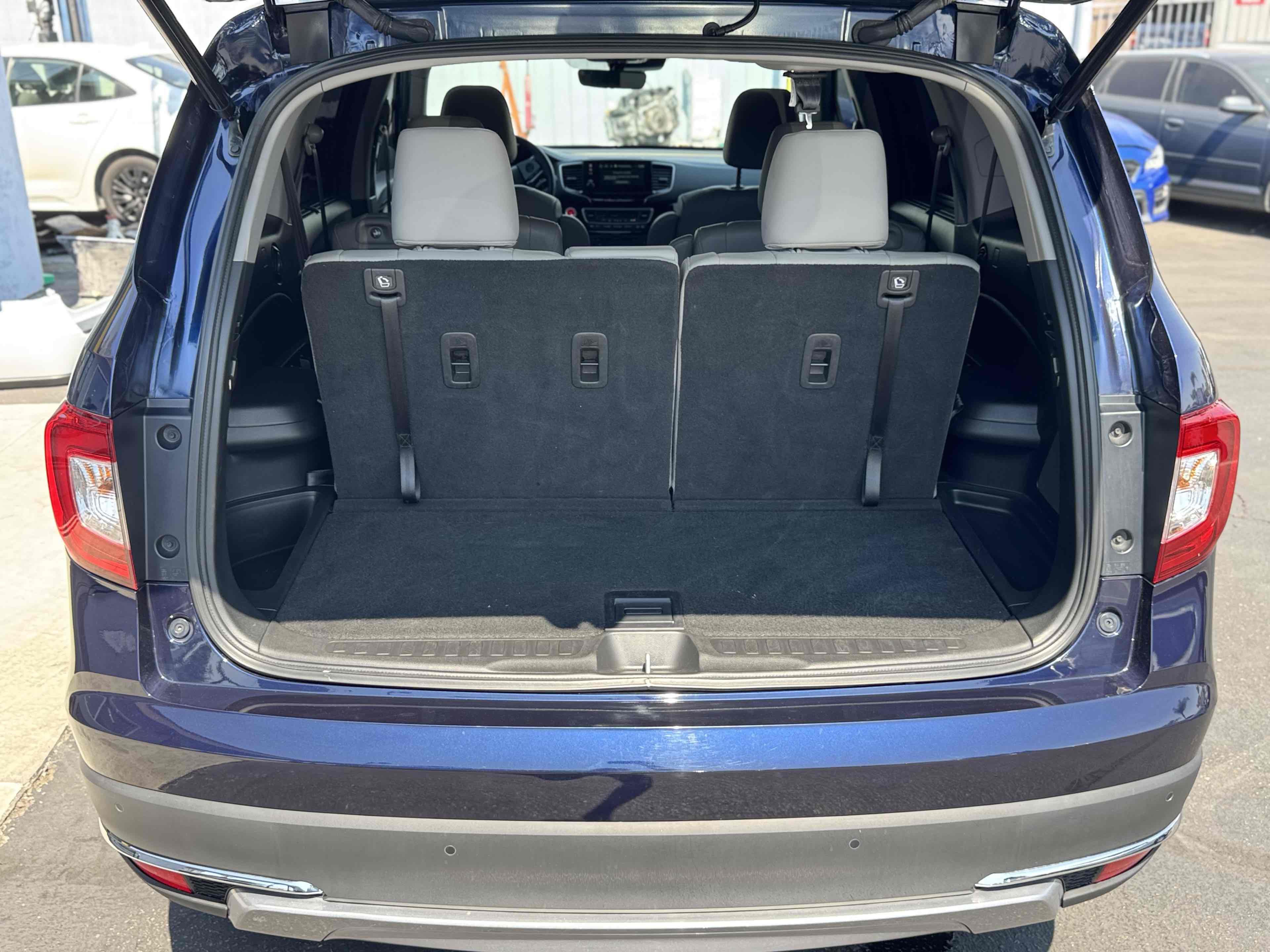 2022 Honda Pilot Touring photo 7