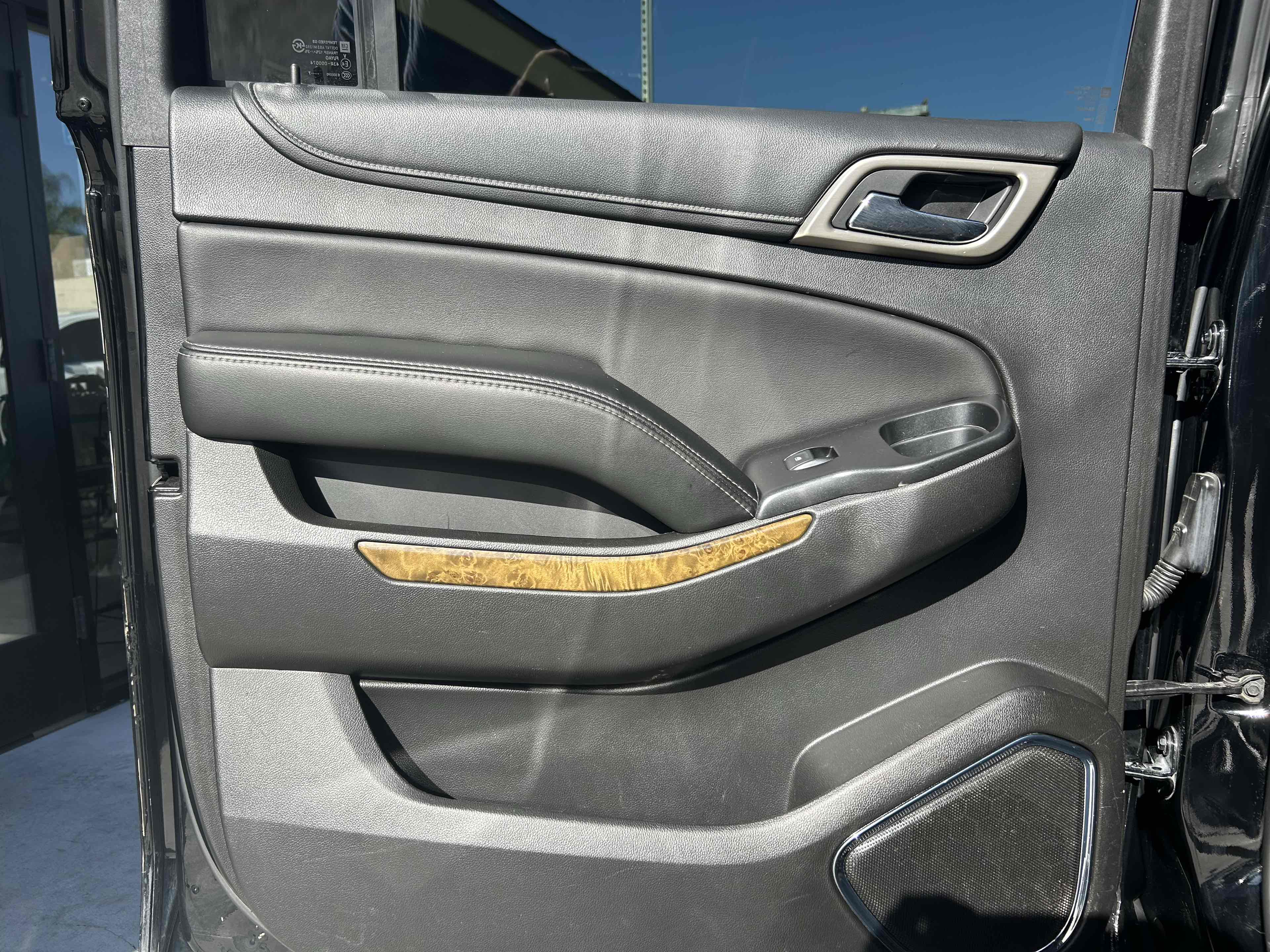 2017 Gmc Yukon XL Denali photo 9