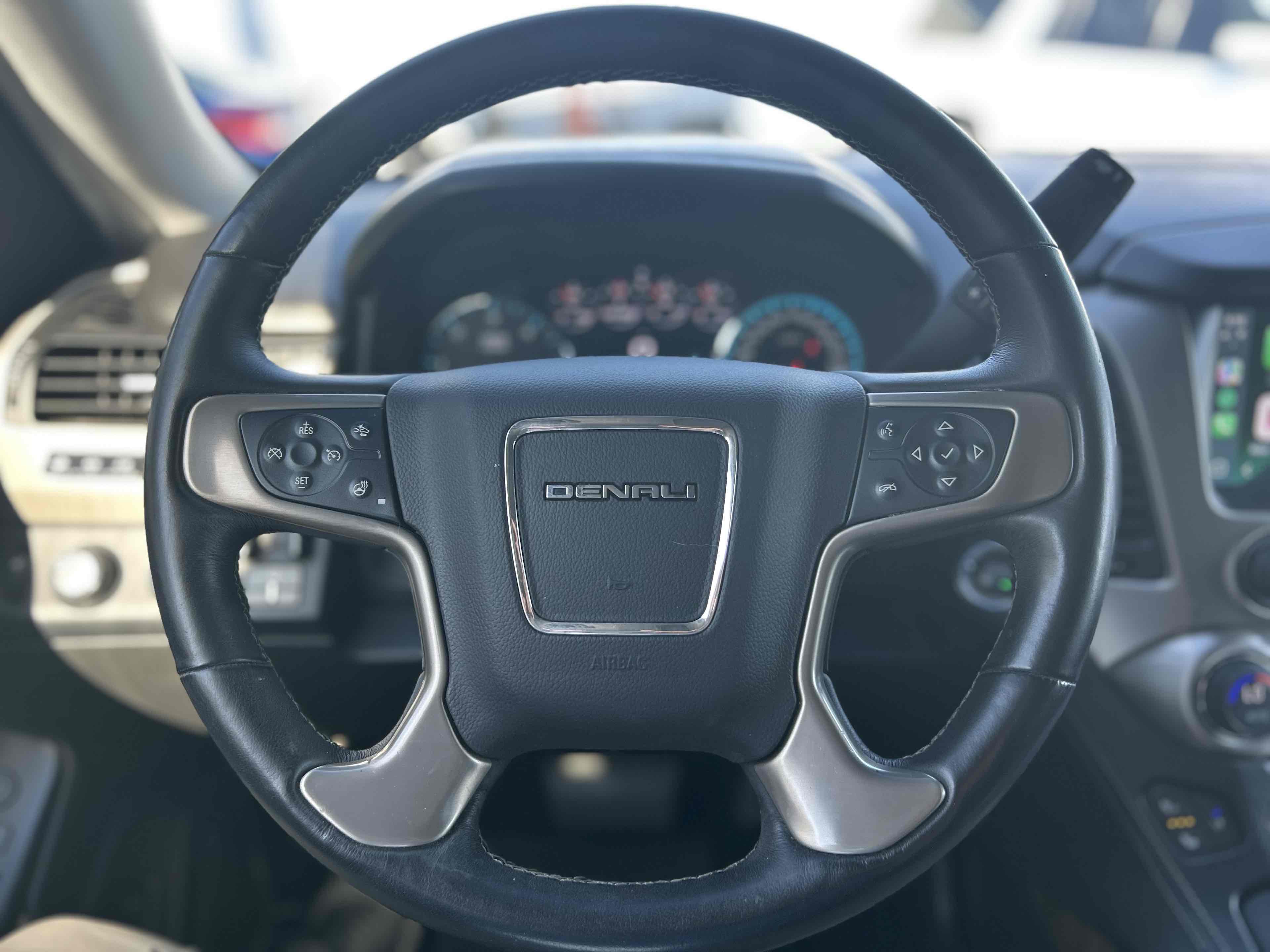 2017 Gmc Yukon XL Denali photo 13