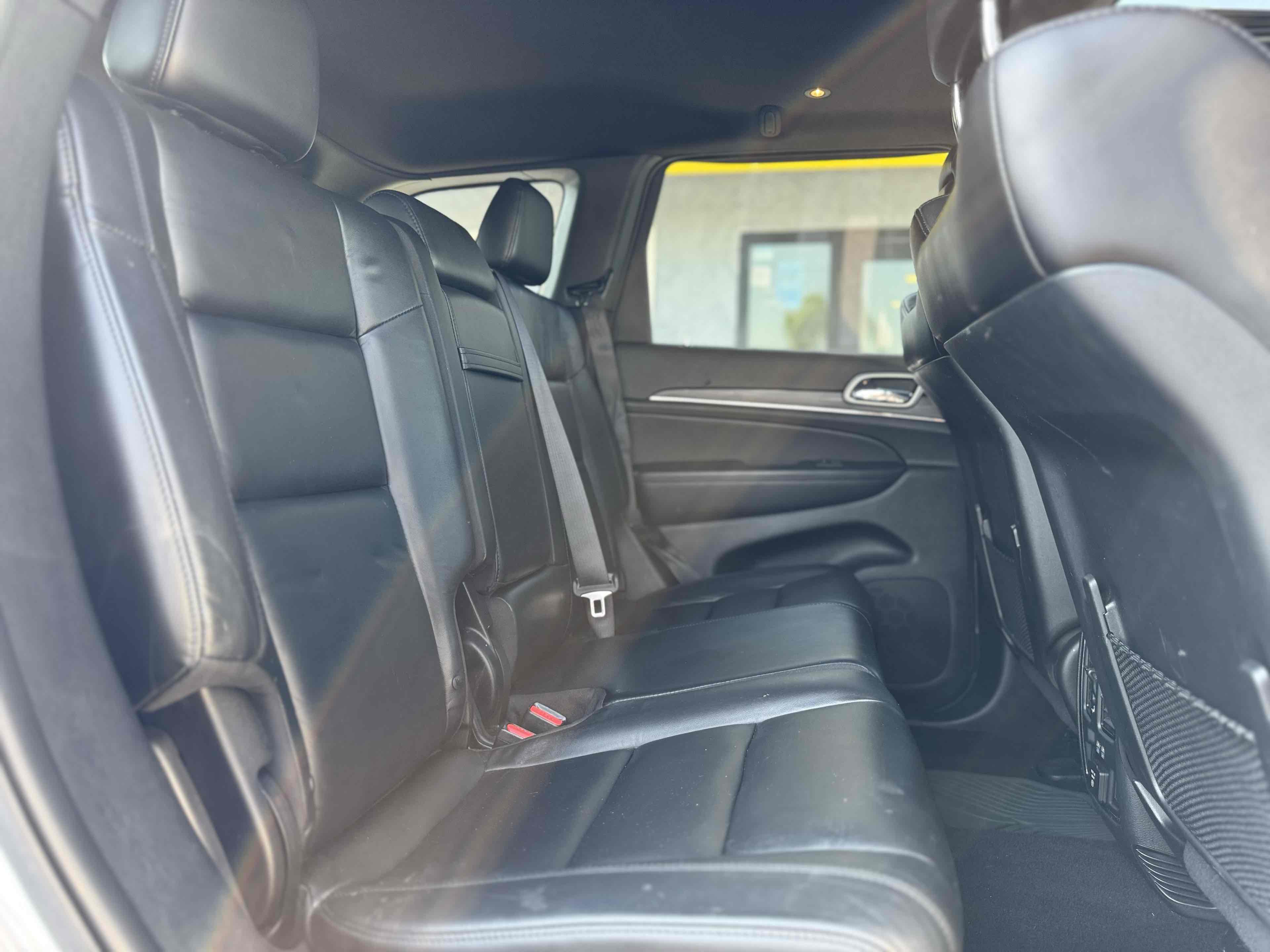 2020 Jeep Grand Cherokee Limited photo 16