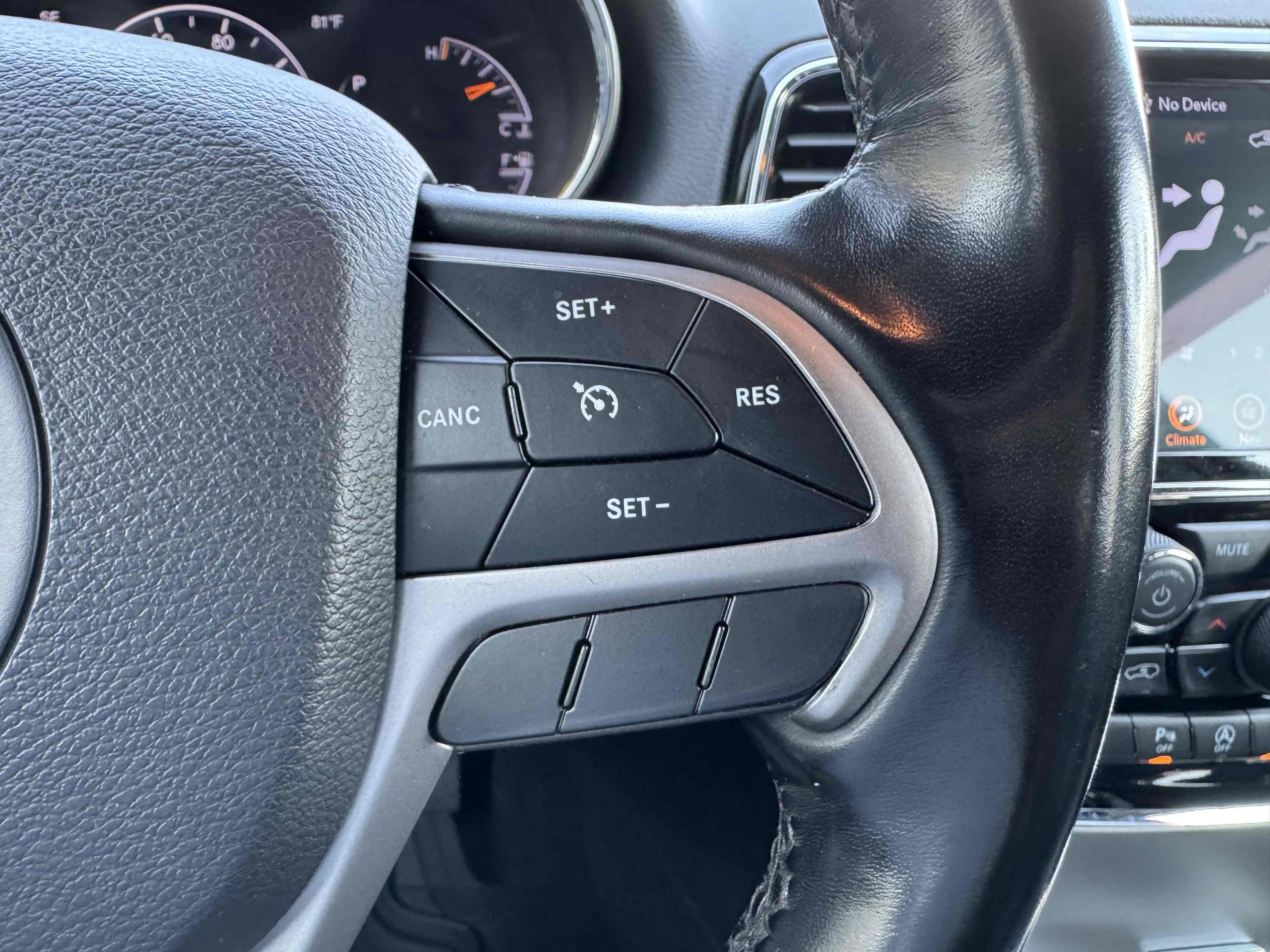 2020 Jeep Grand Cherokee Limited photo 20