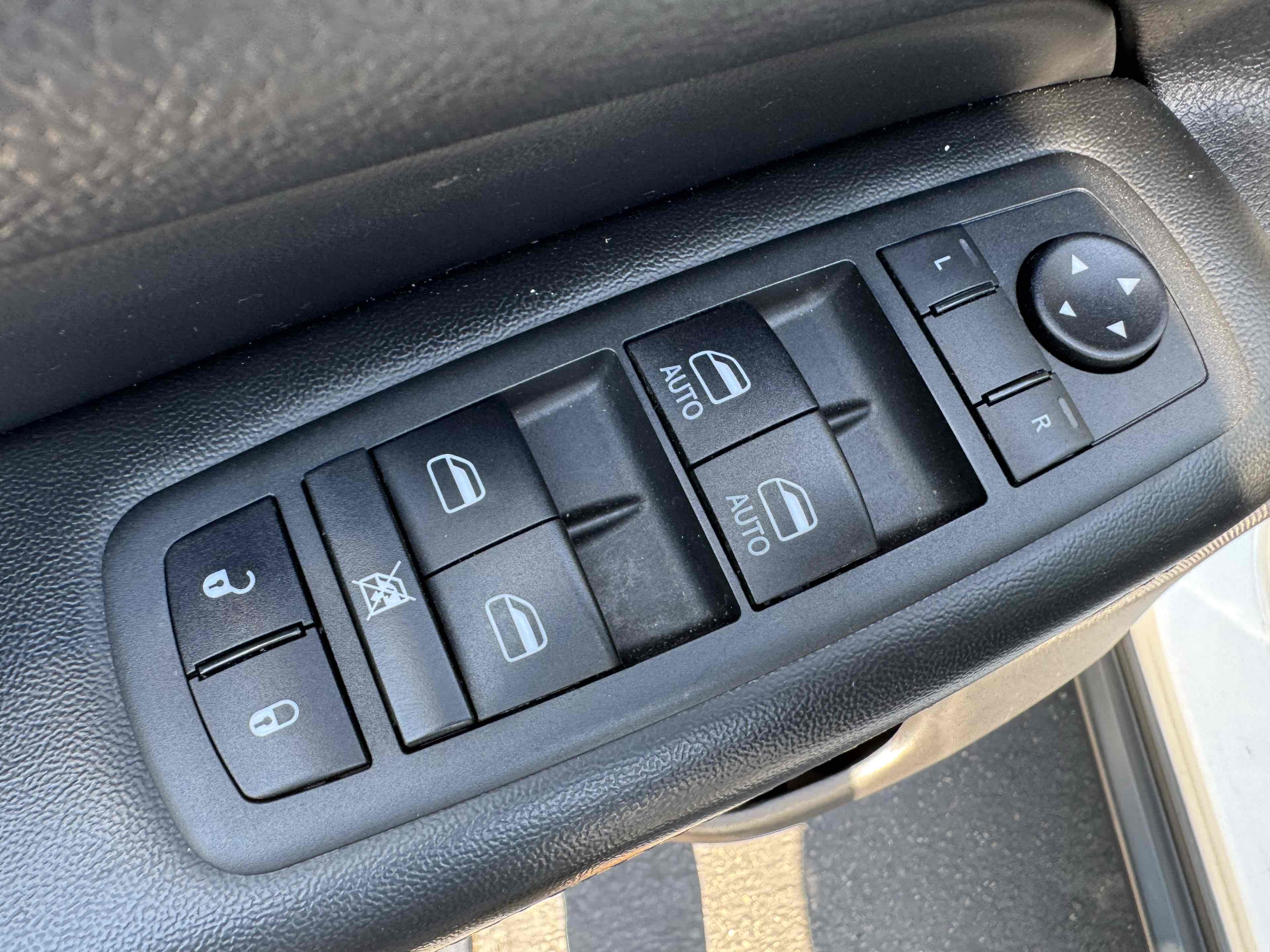 2020 Jeep Grand Cherokee Limited photo 31