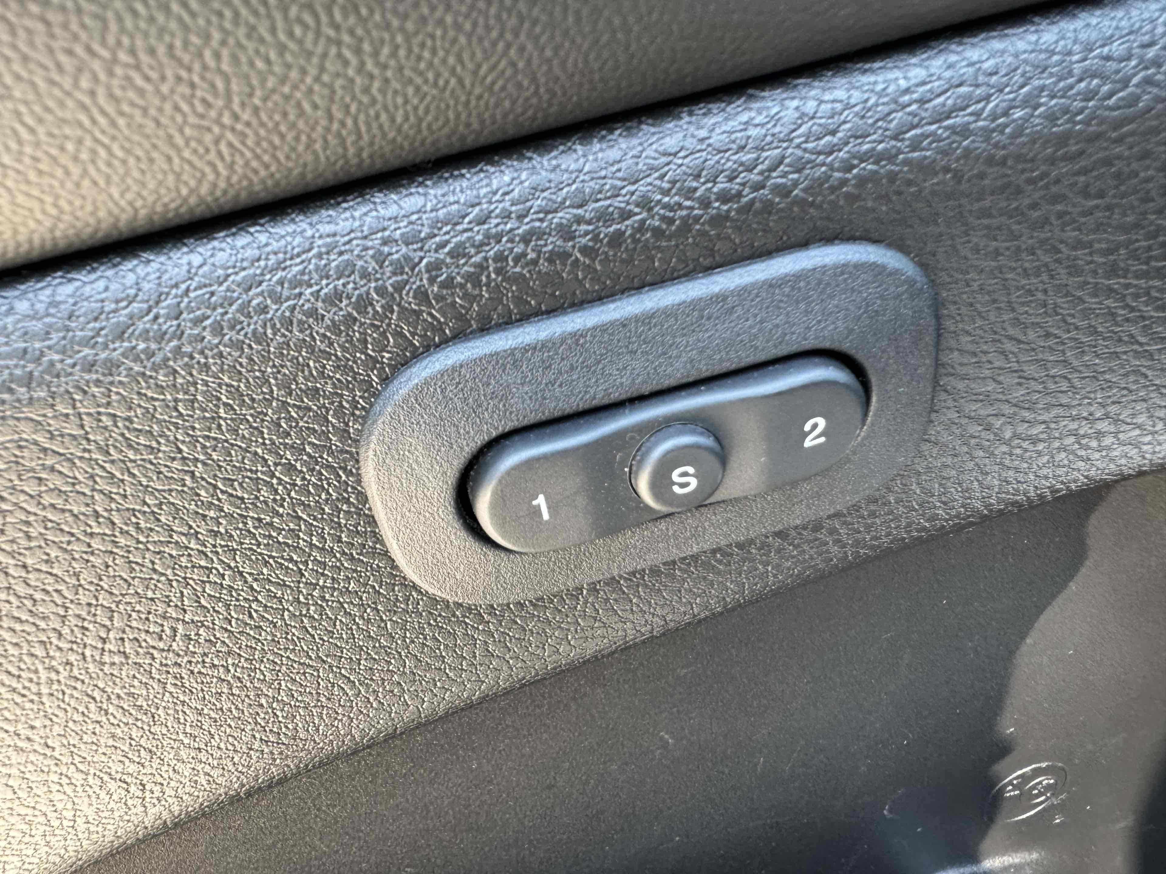 2020 Jeep Grand Cherokee Limited photo 32