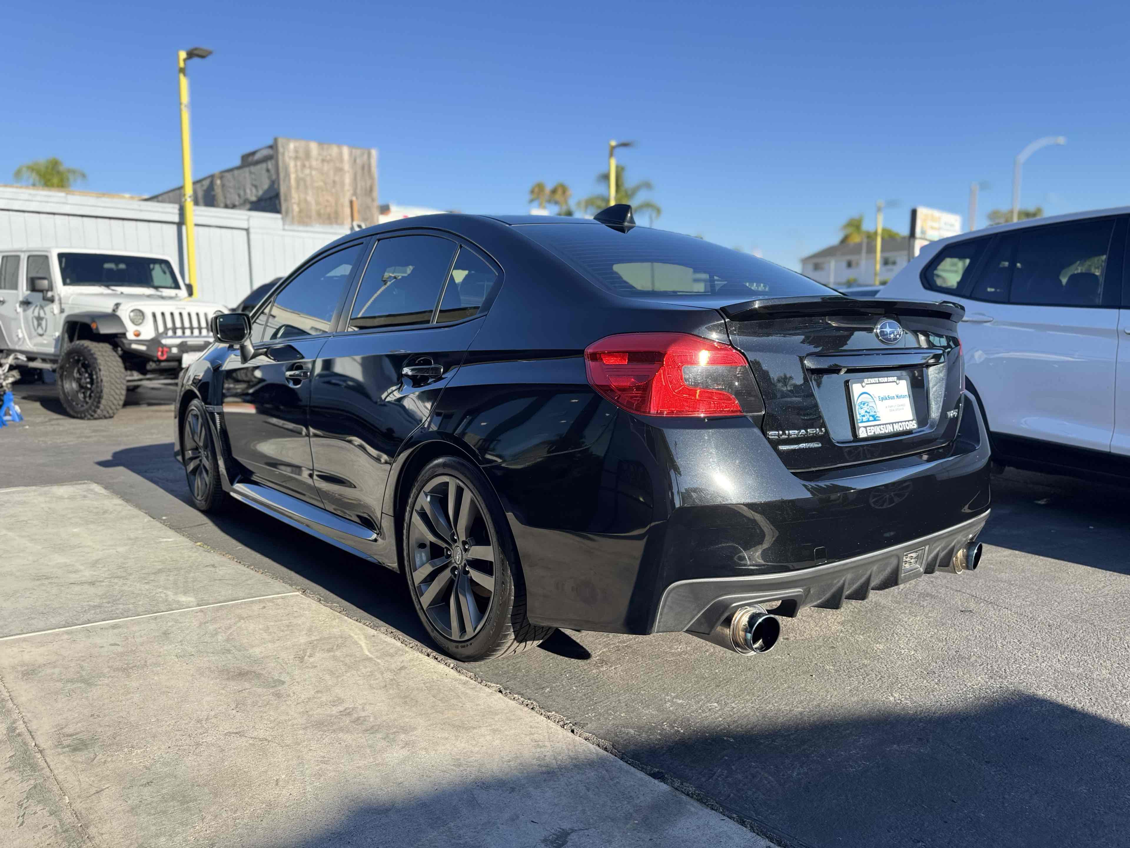 2017 Subaru WRX Premium photo 5