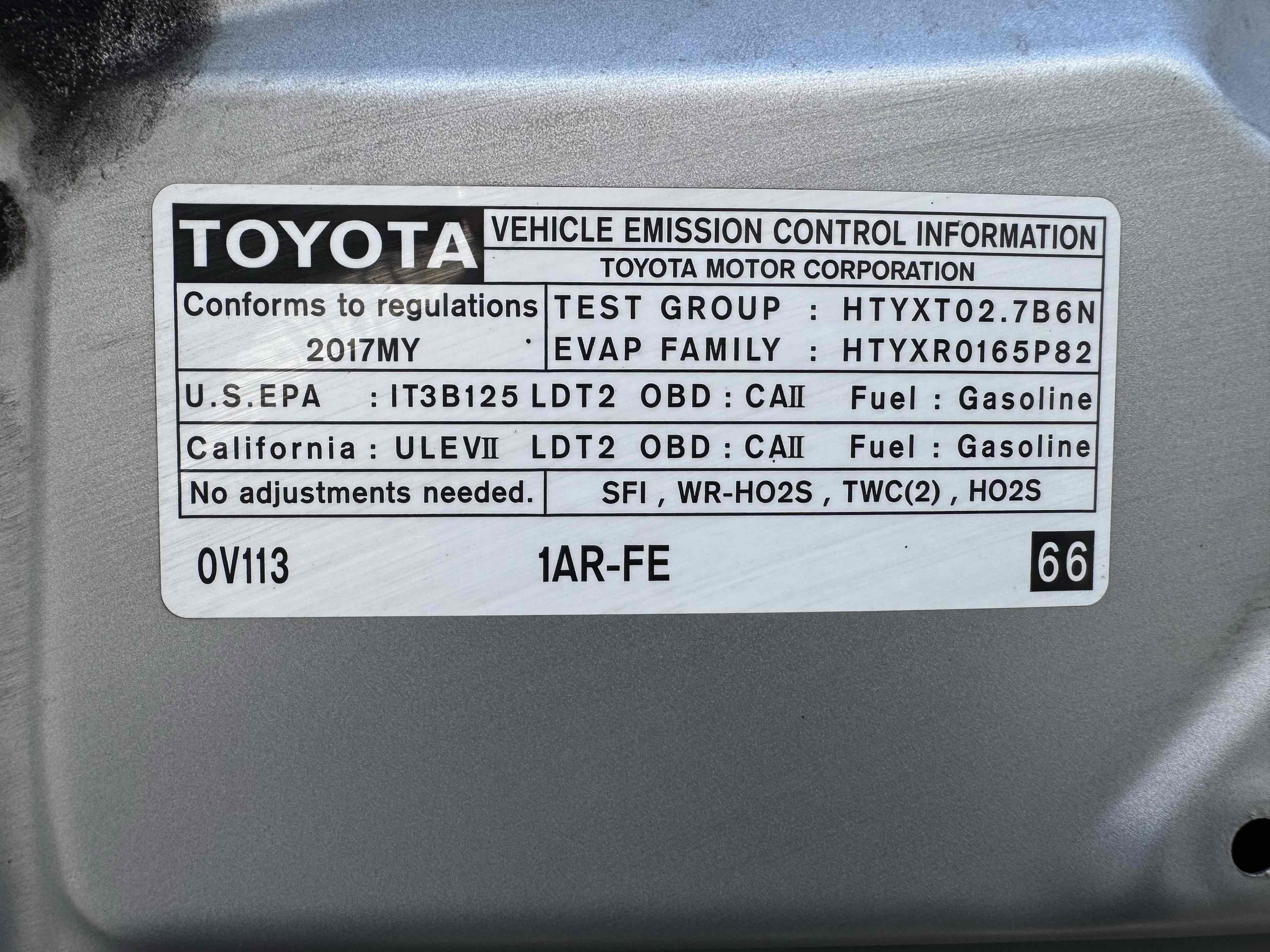2017 Toyota Highlander LE photo 39