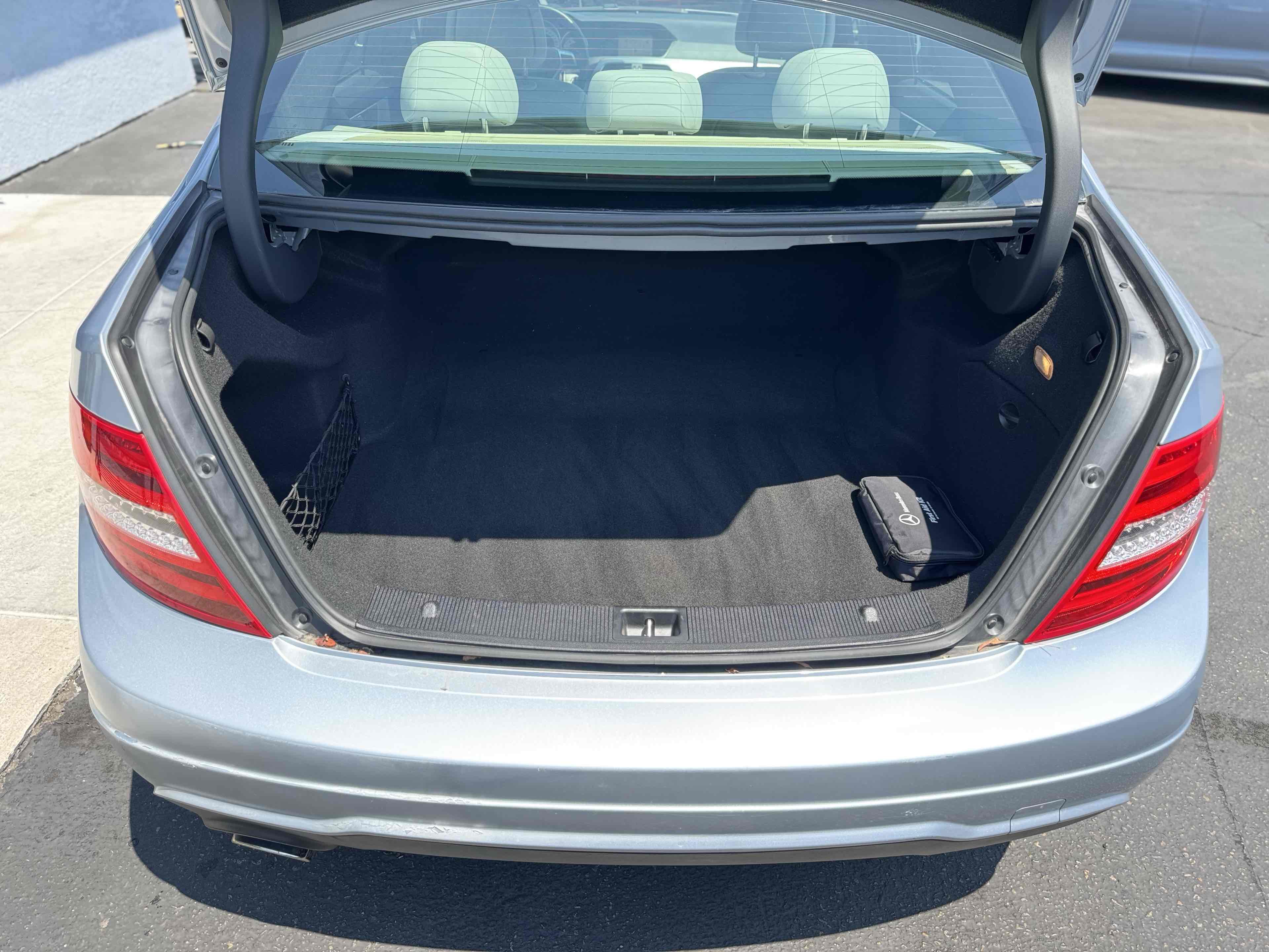 2013 Mercedes Benz C 250 Luxury Sedan photo 8