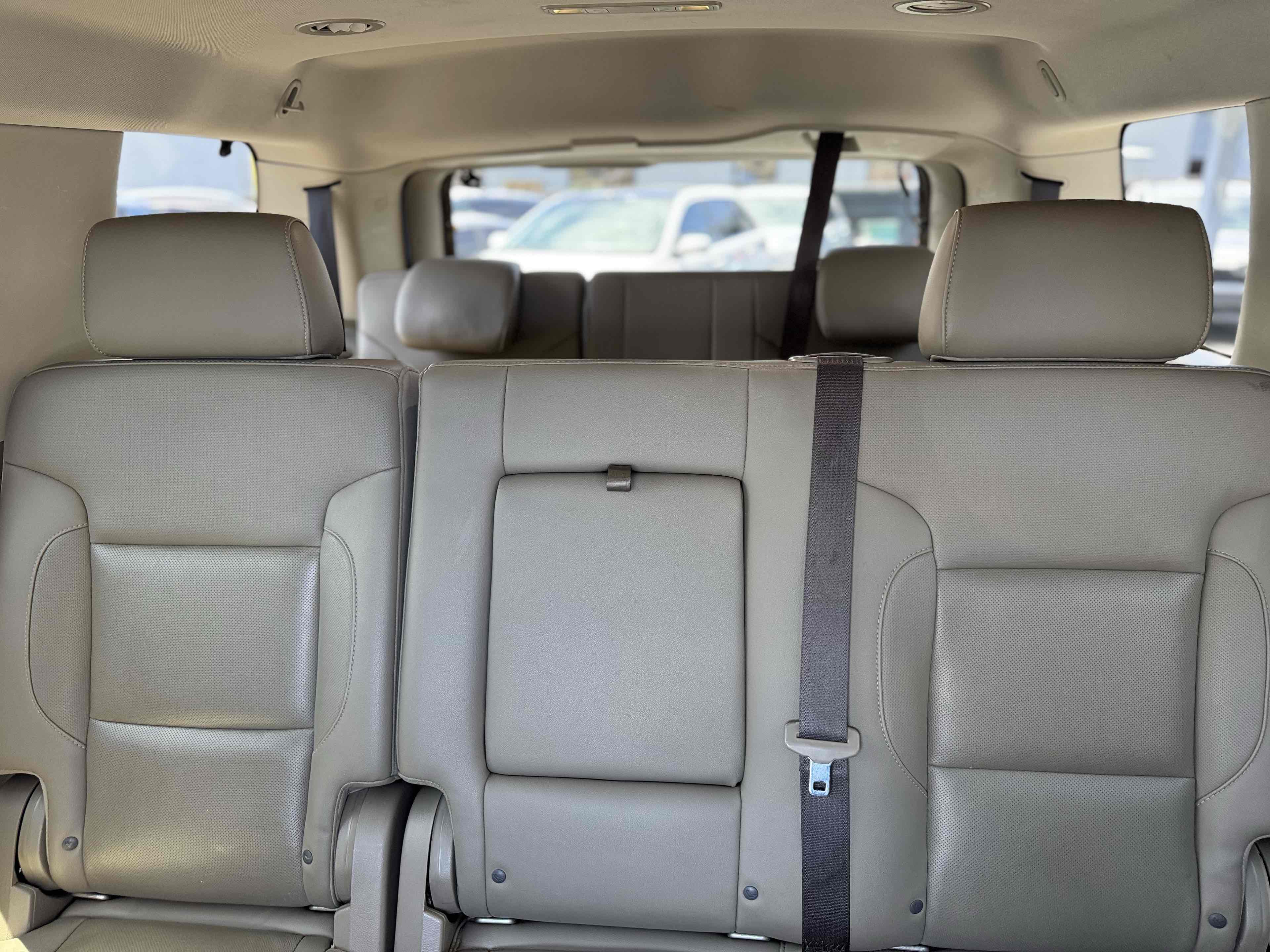2019 Gmc Yukon SLT photo 18
