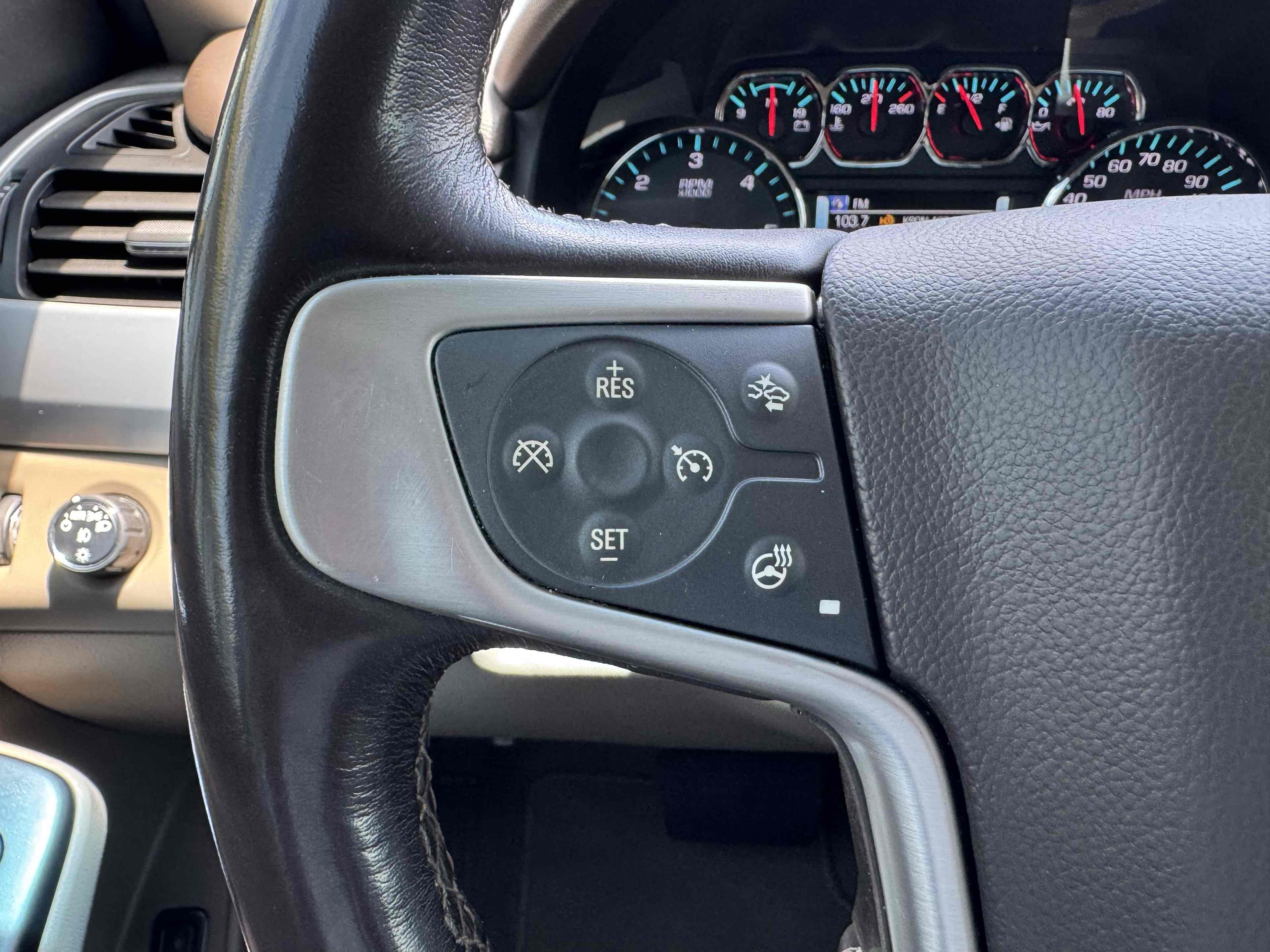 2019 Gmc Yukon SLT photo 19