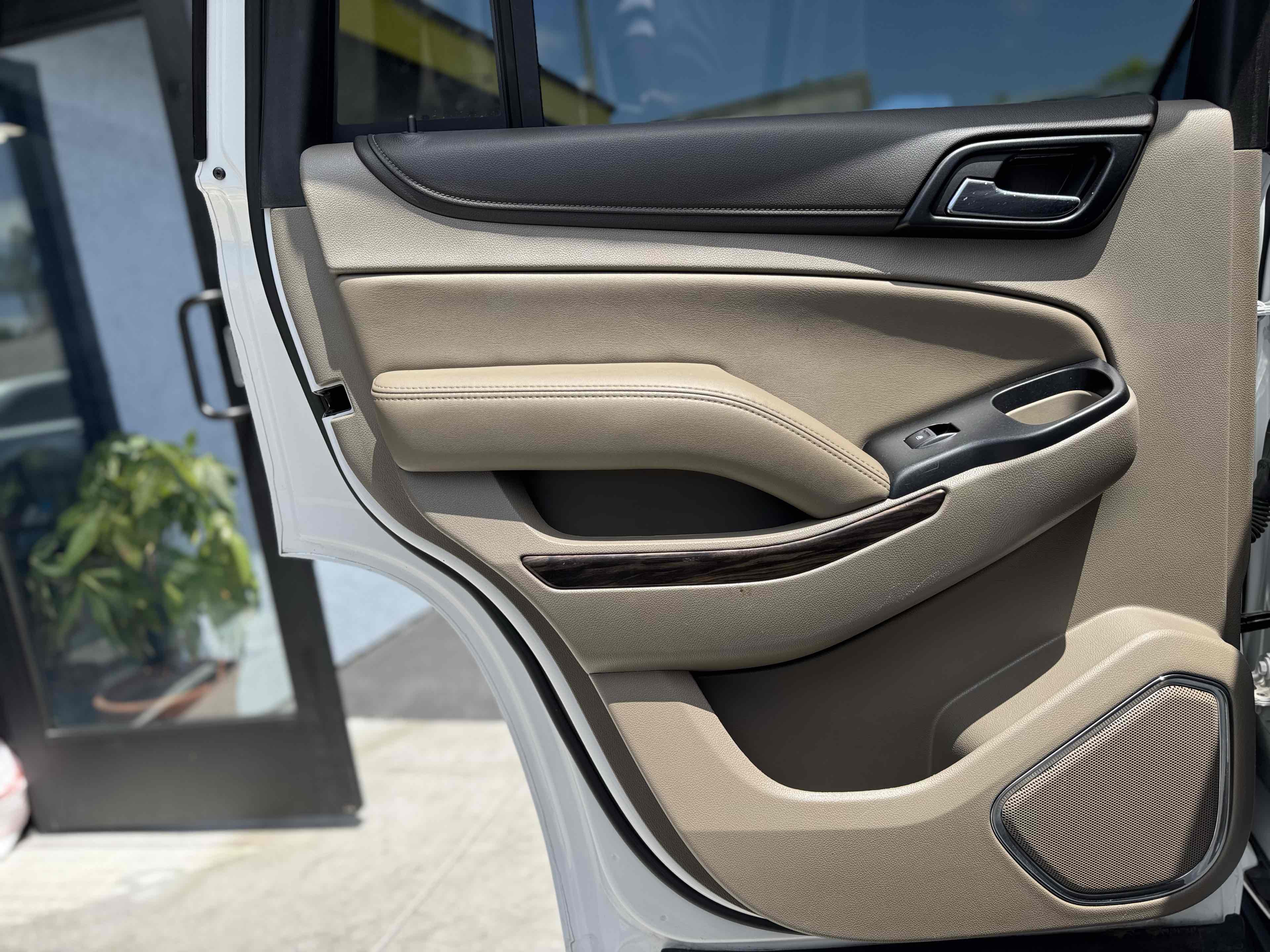 2019 Gmc Yukon SLT photo 37