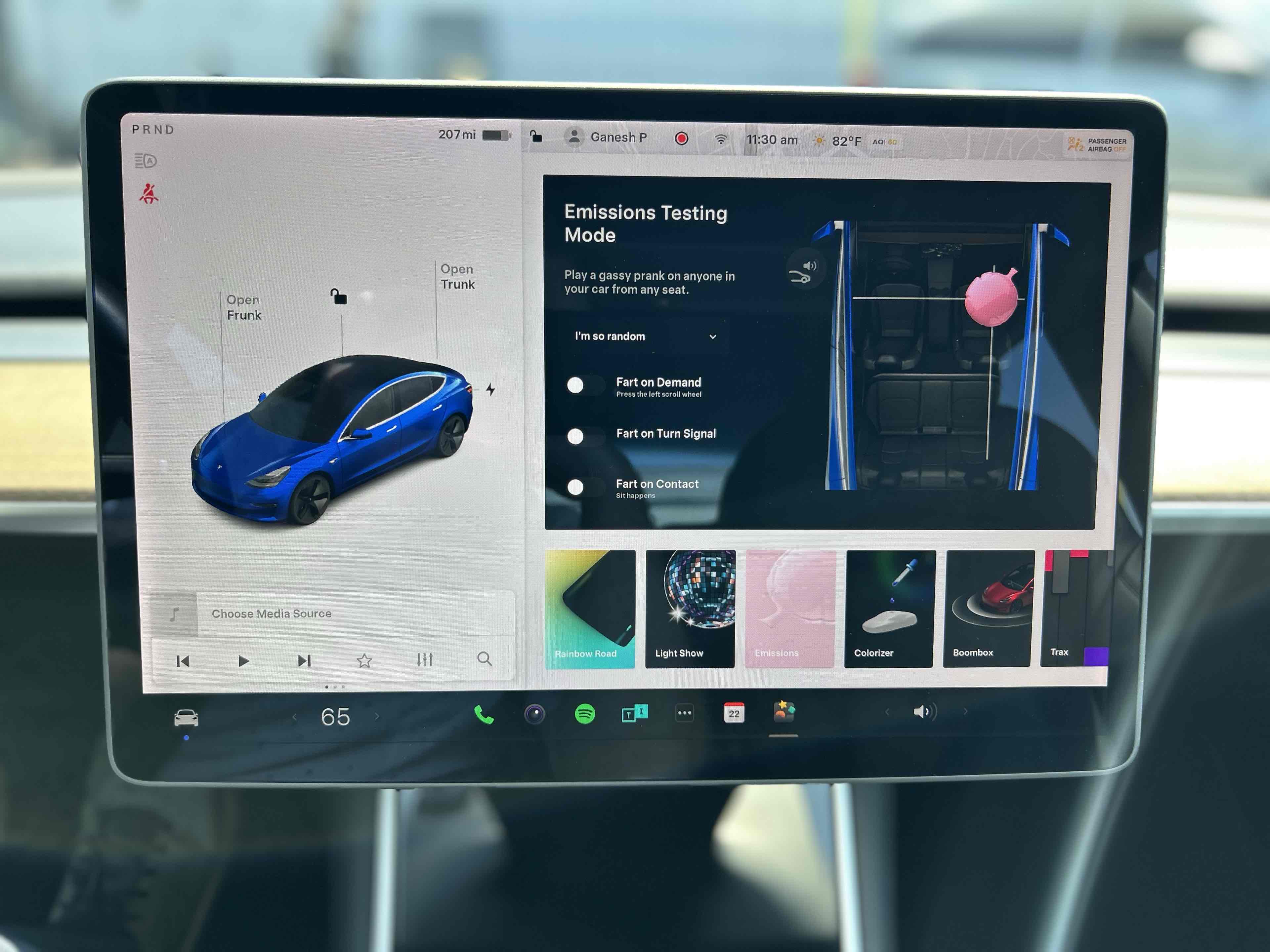 2020 Tesla Model 3 Long Range photo 21