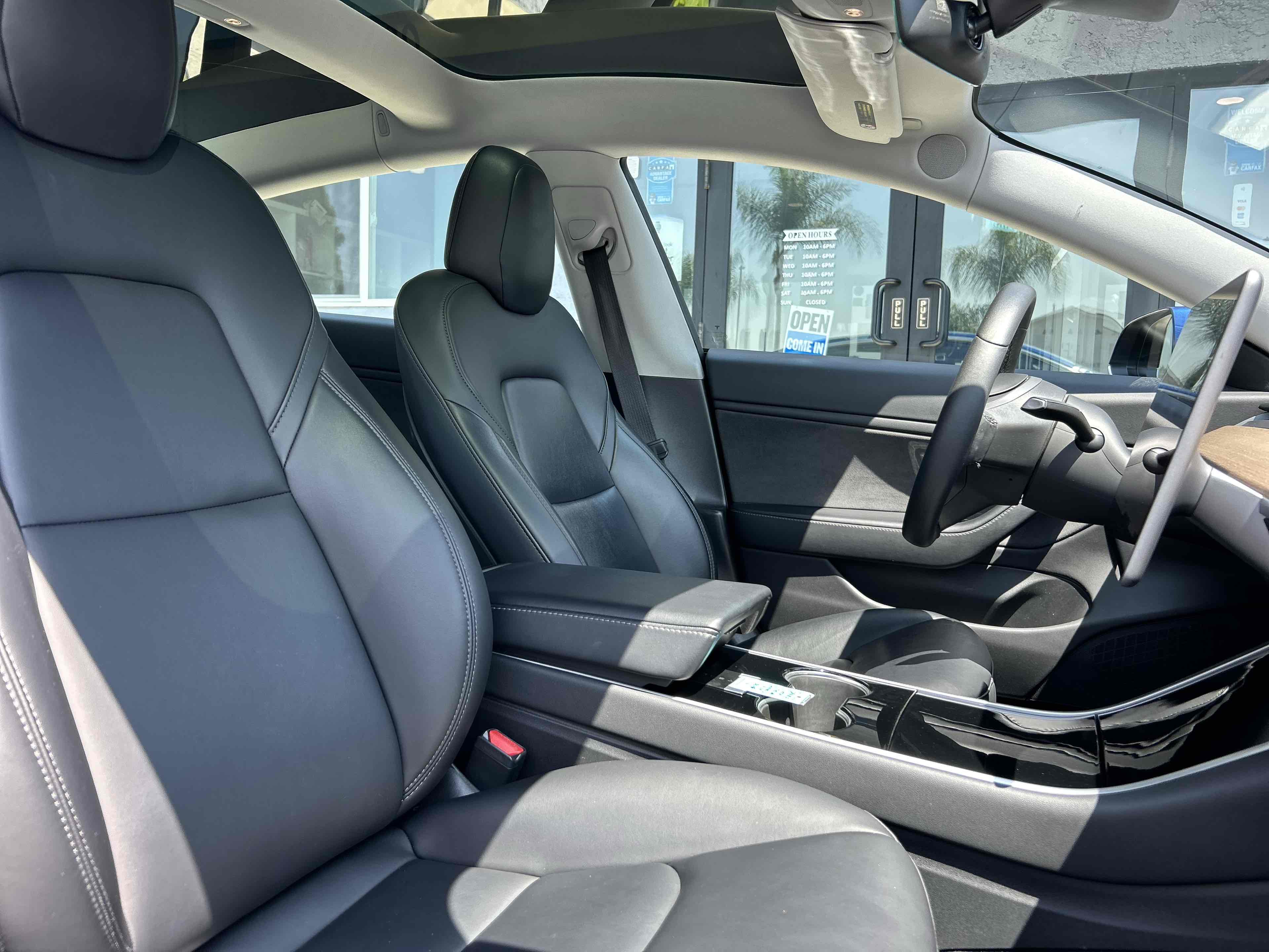 2020 Tesla Model 3 Long Range photo 15