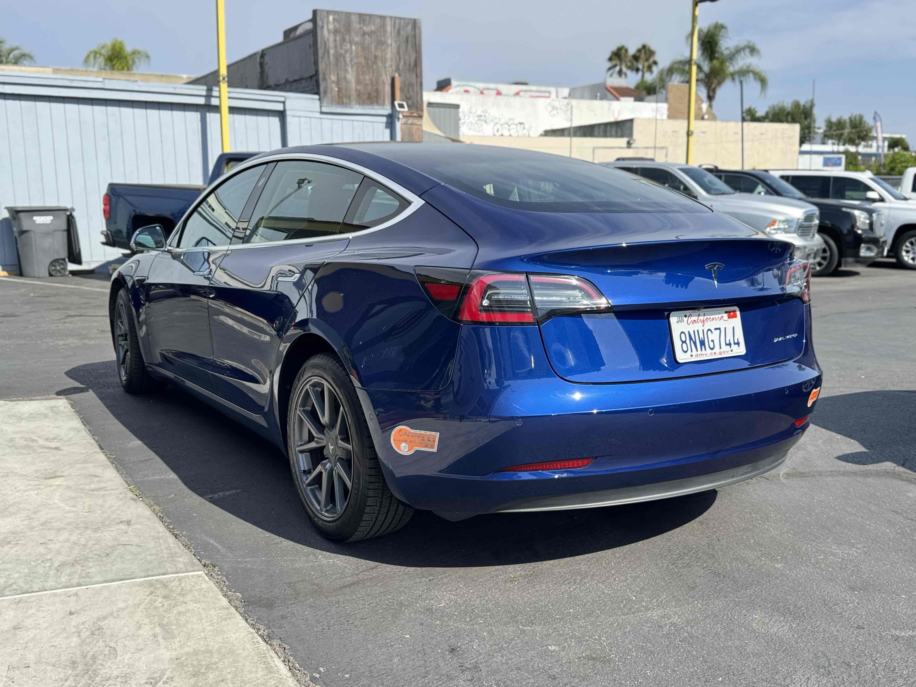 2020 Tesla Model 3 Long Range photo 7