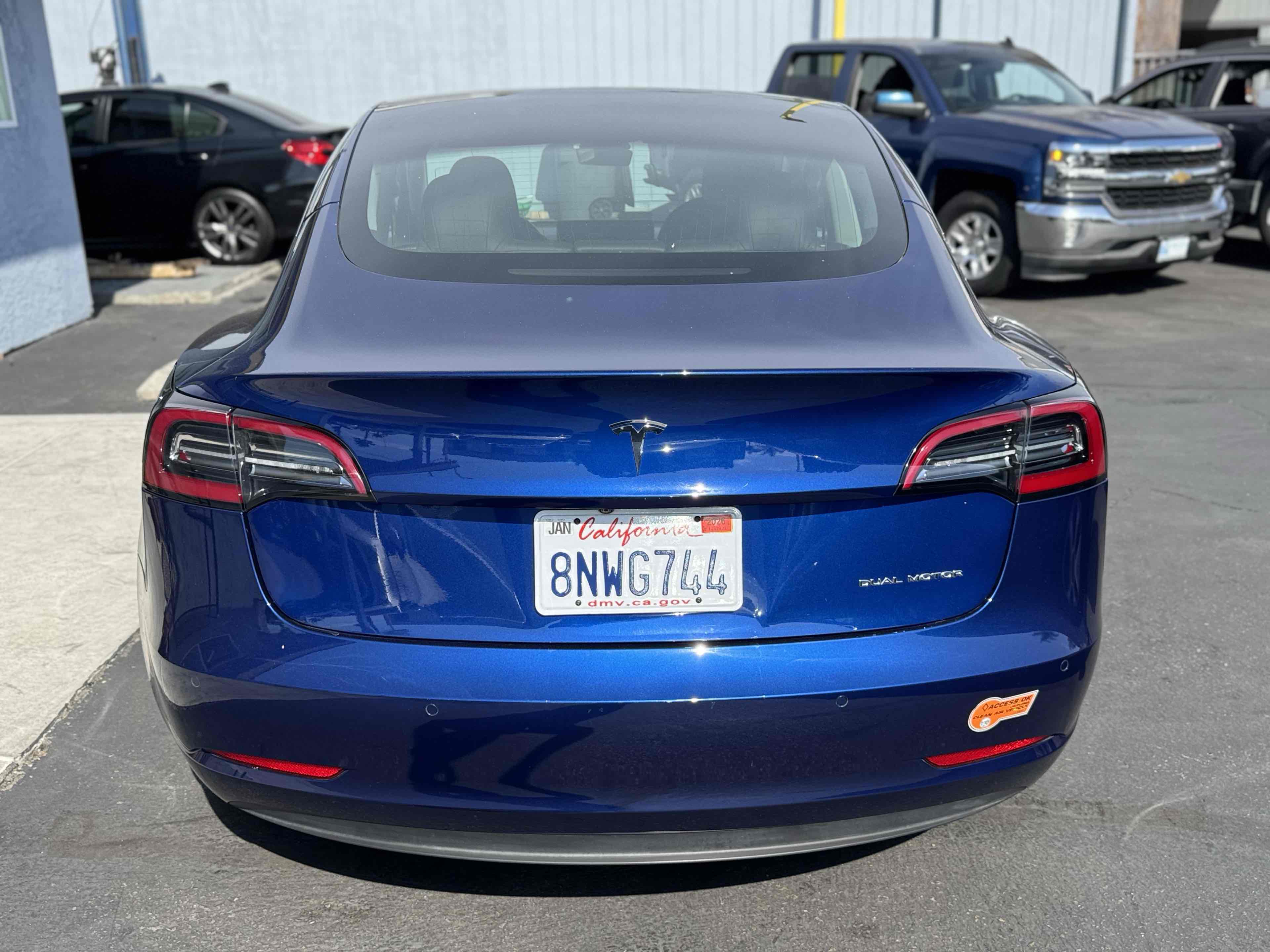 2020 Tesla Model 3 Long Range photo 8