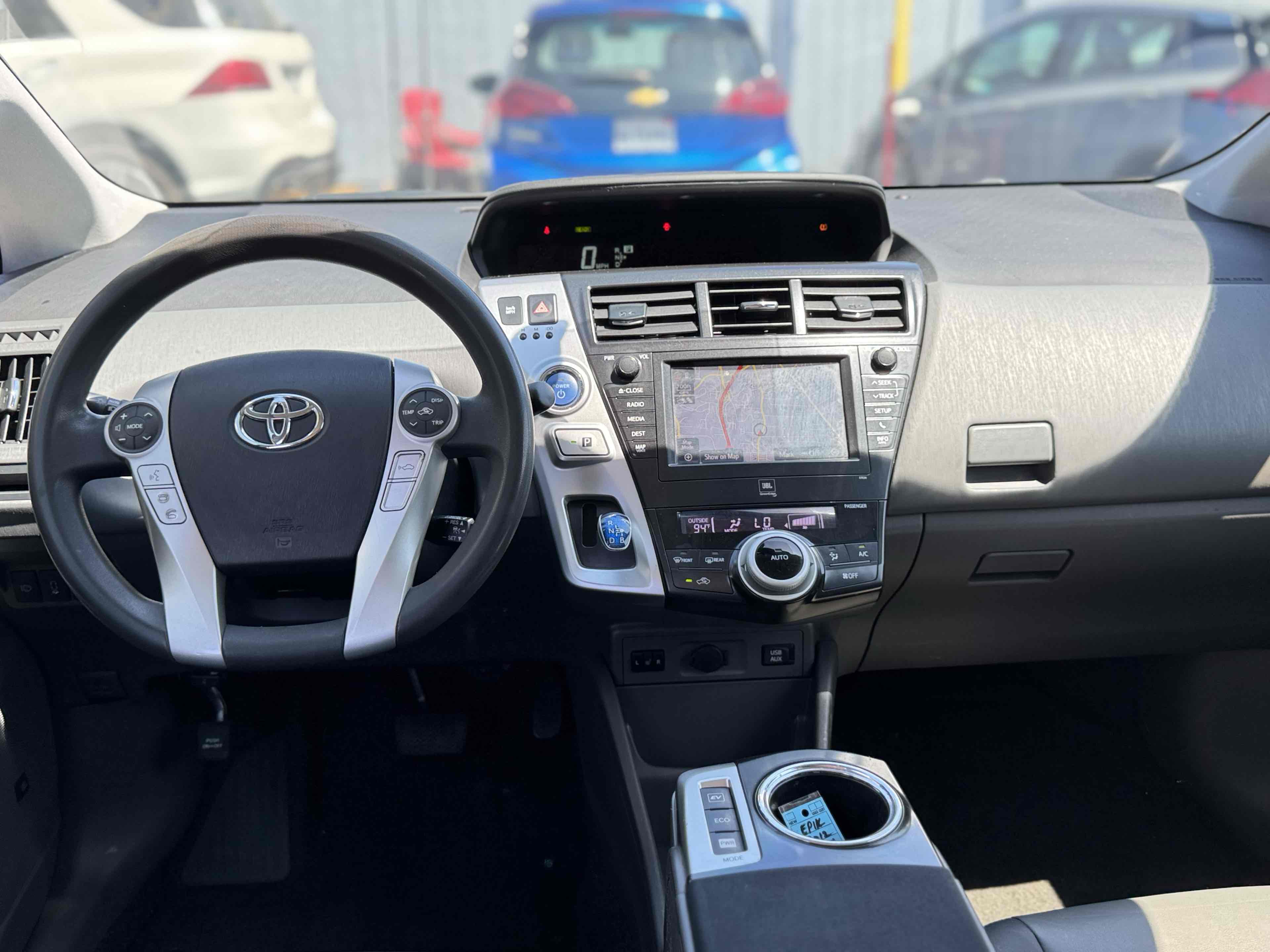 2012 Toyota Prius V Five photo 12