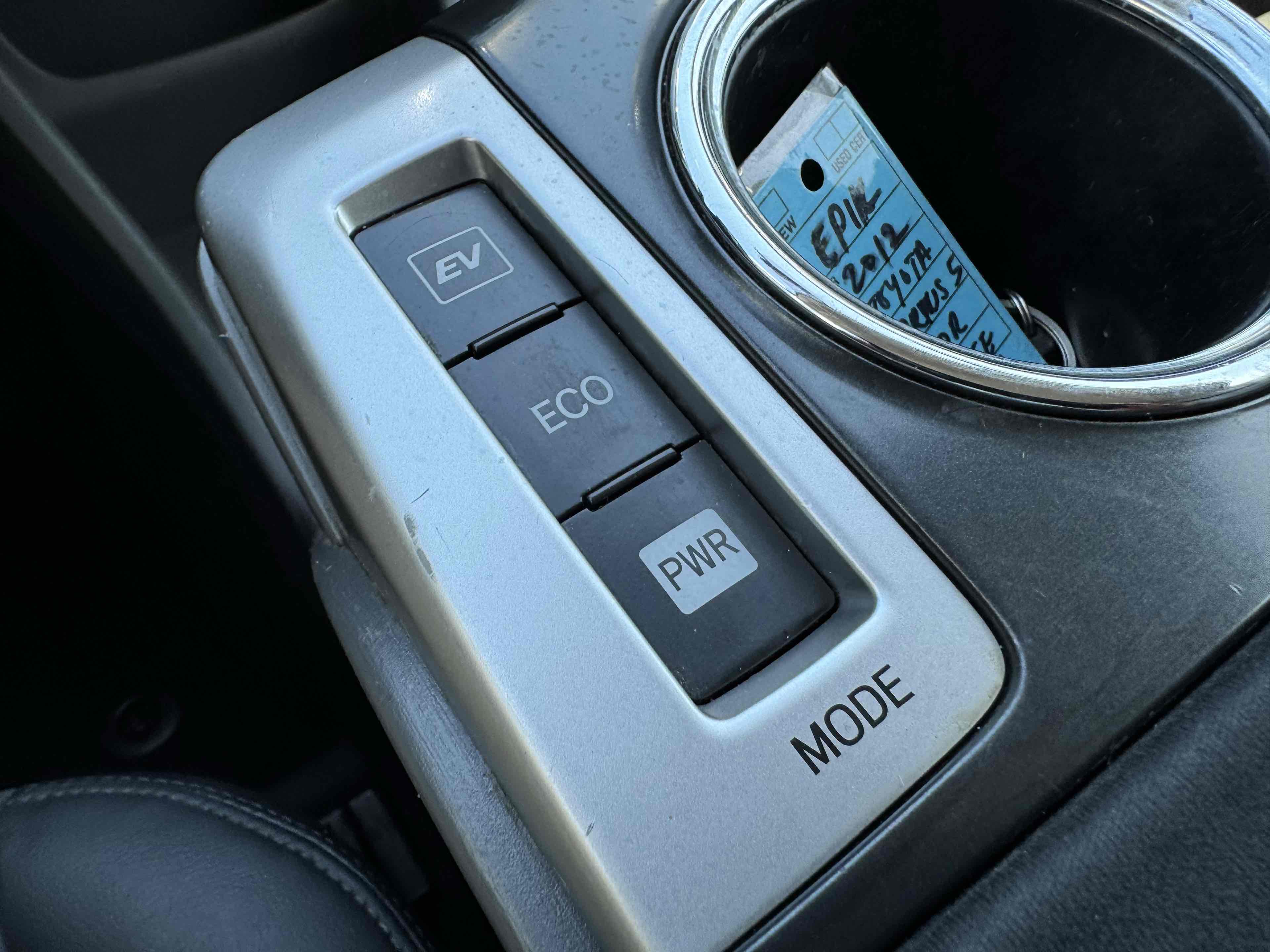 2012 Toyota Prius V Five photo 28