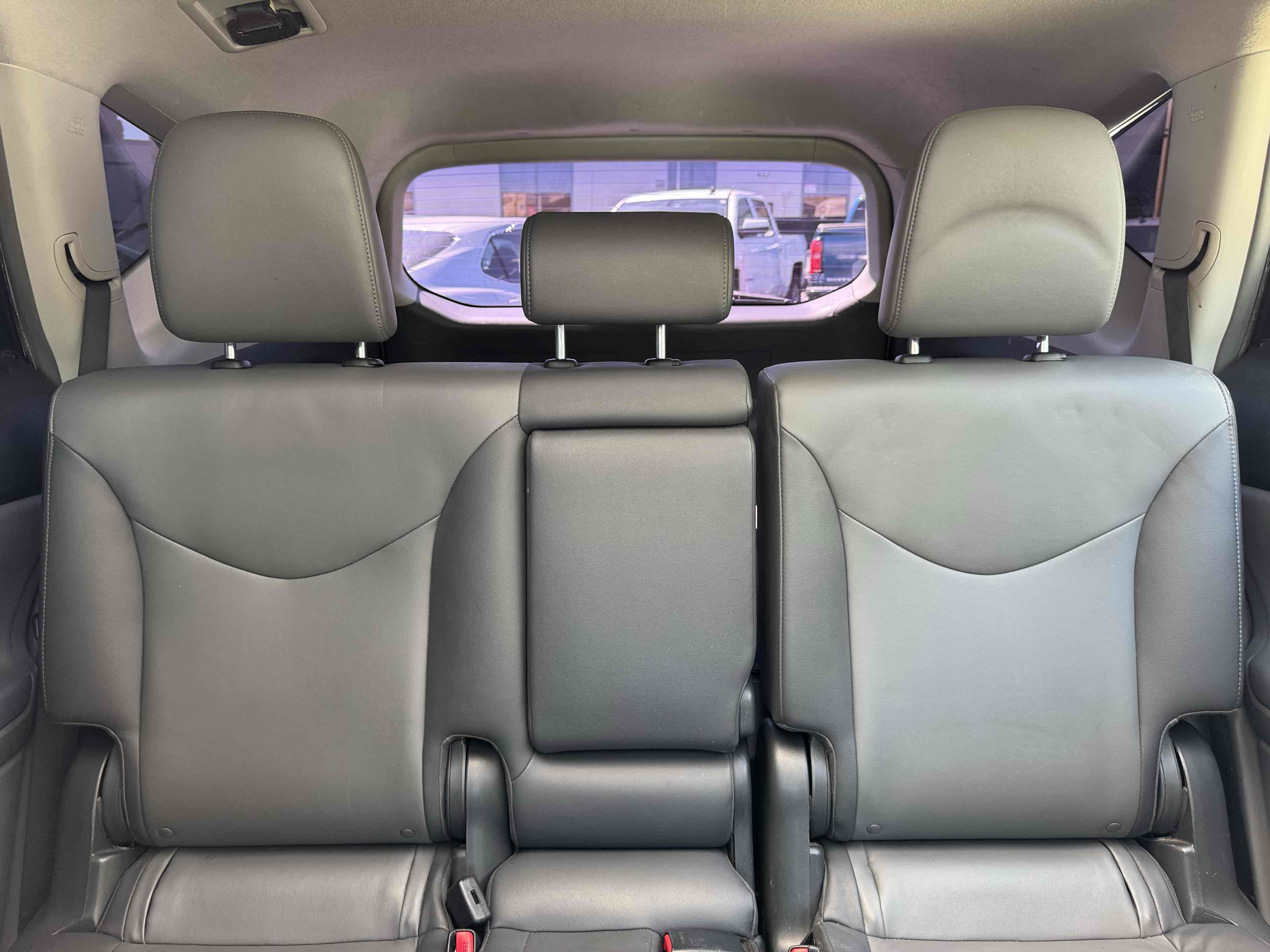 2012 Toyota Prius V Five photo 20