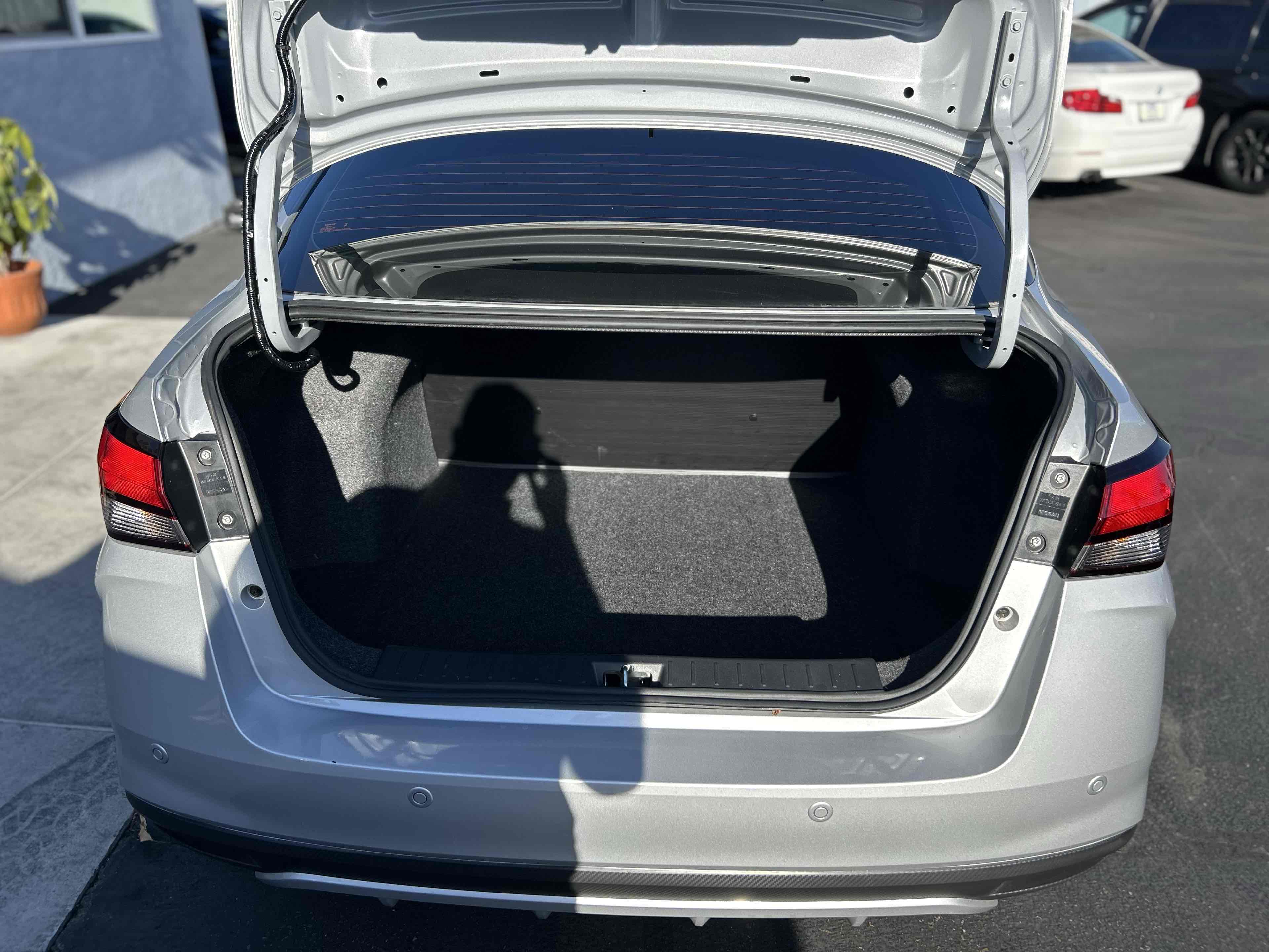 2024 Nissan Versa S photo 7