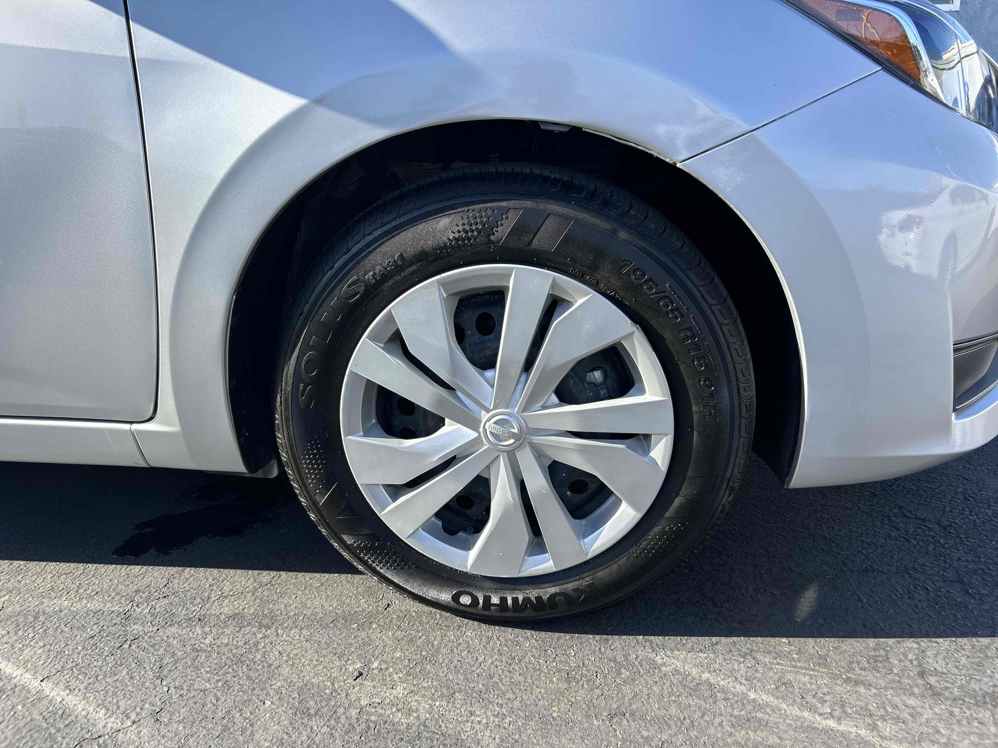 2024 Nissan Versa S photo 25