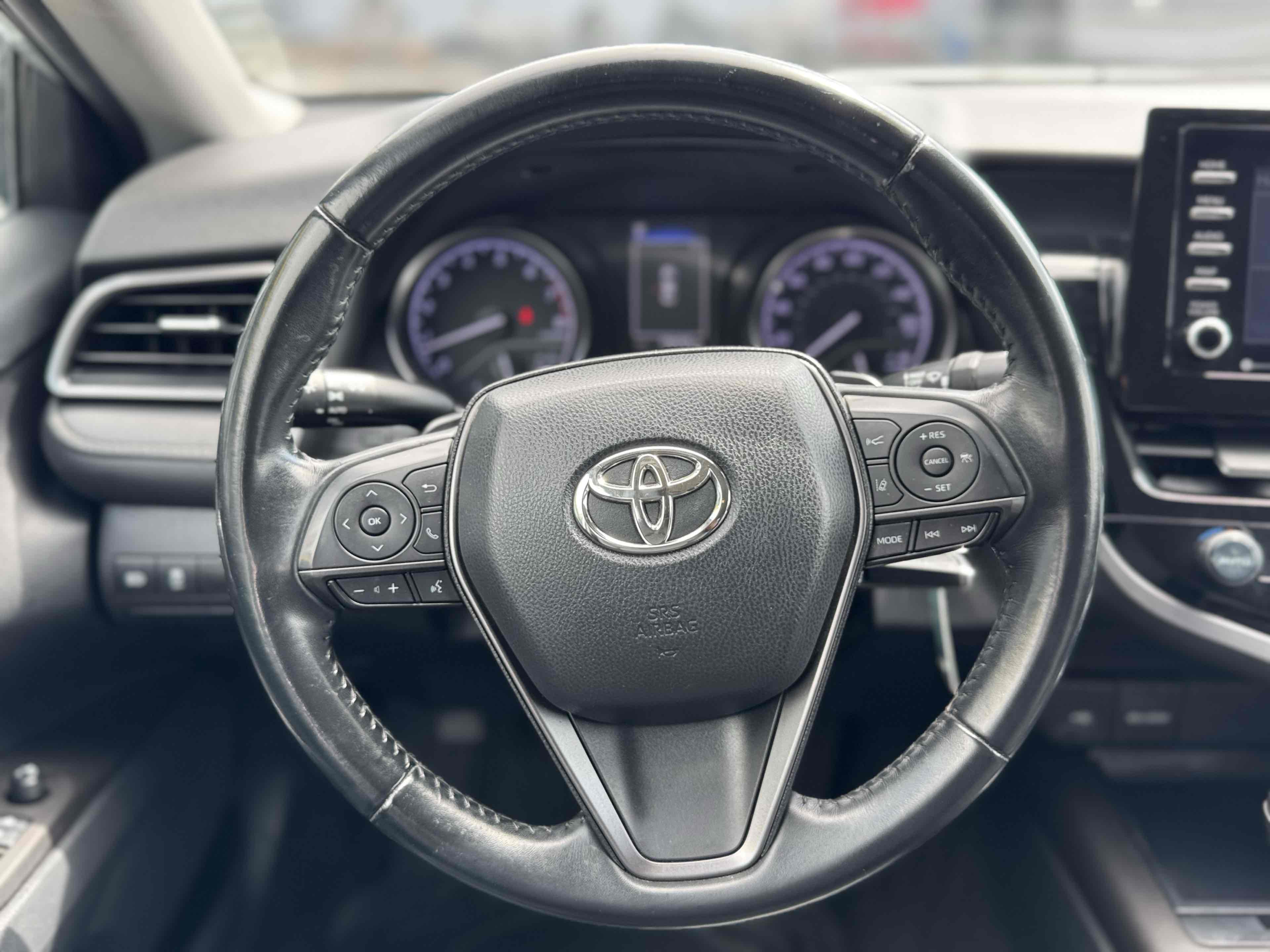 2021 Toyota Camry SE photo 19