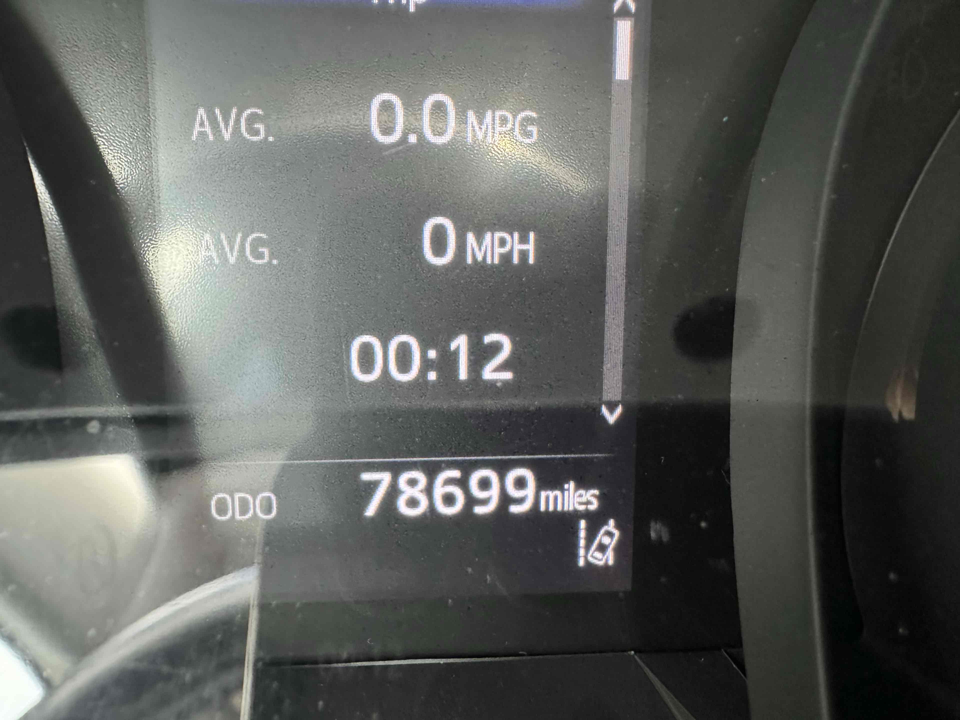 2021 Toyota Camry SE photo 22
