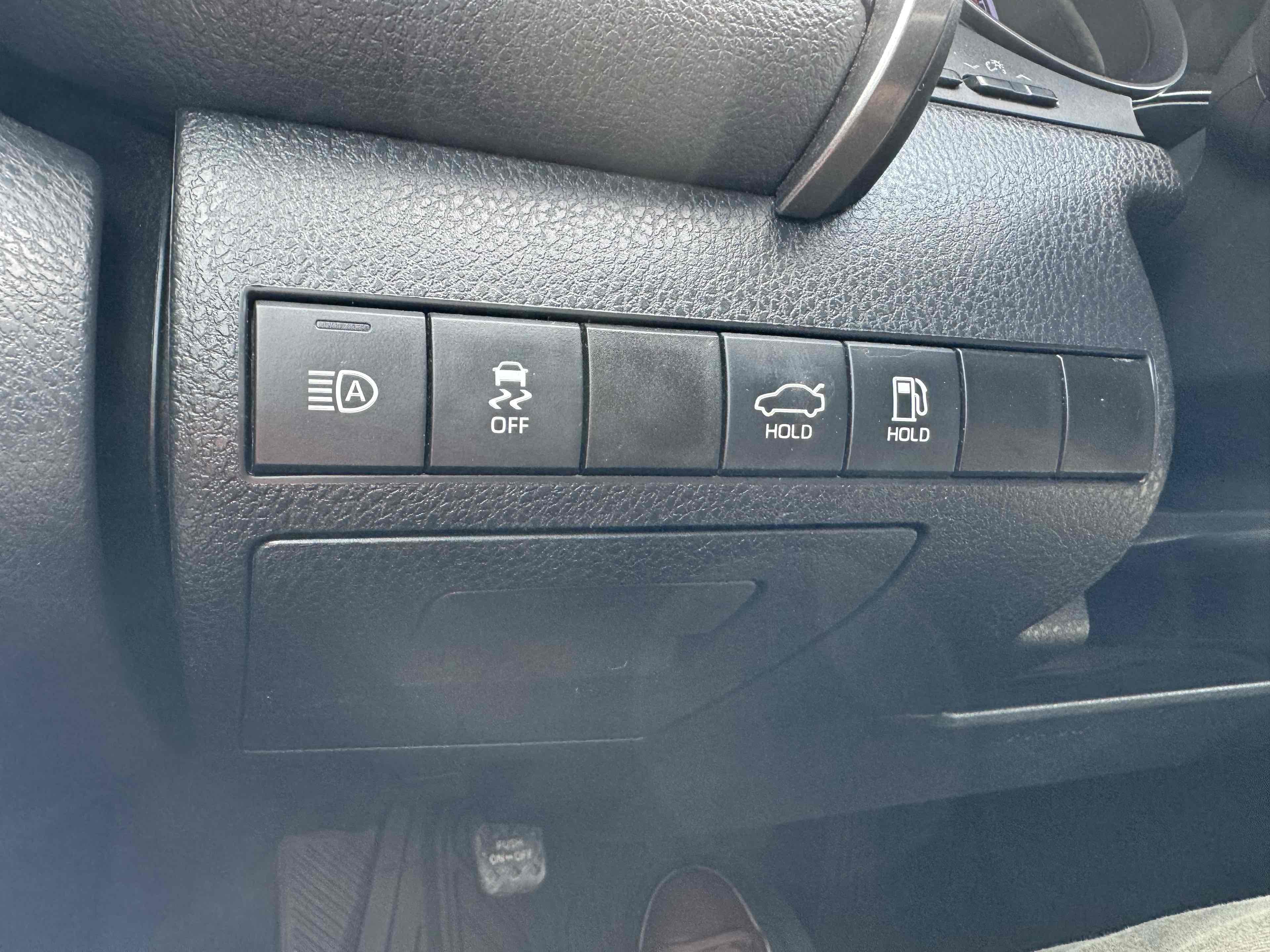 2021 Toyota Camry SE photo 24