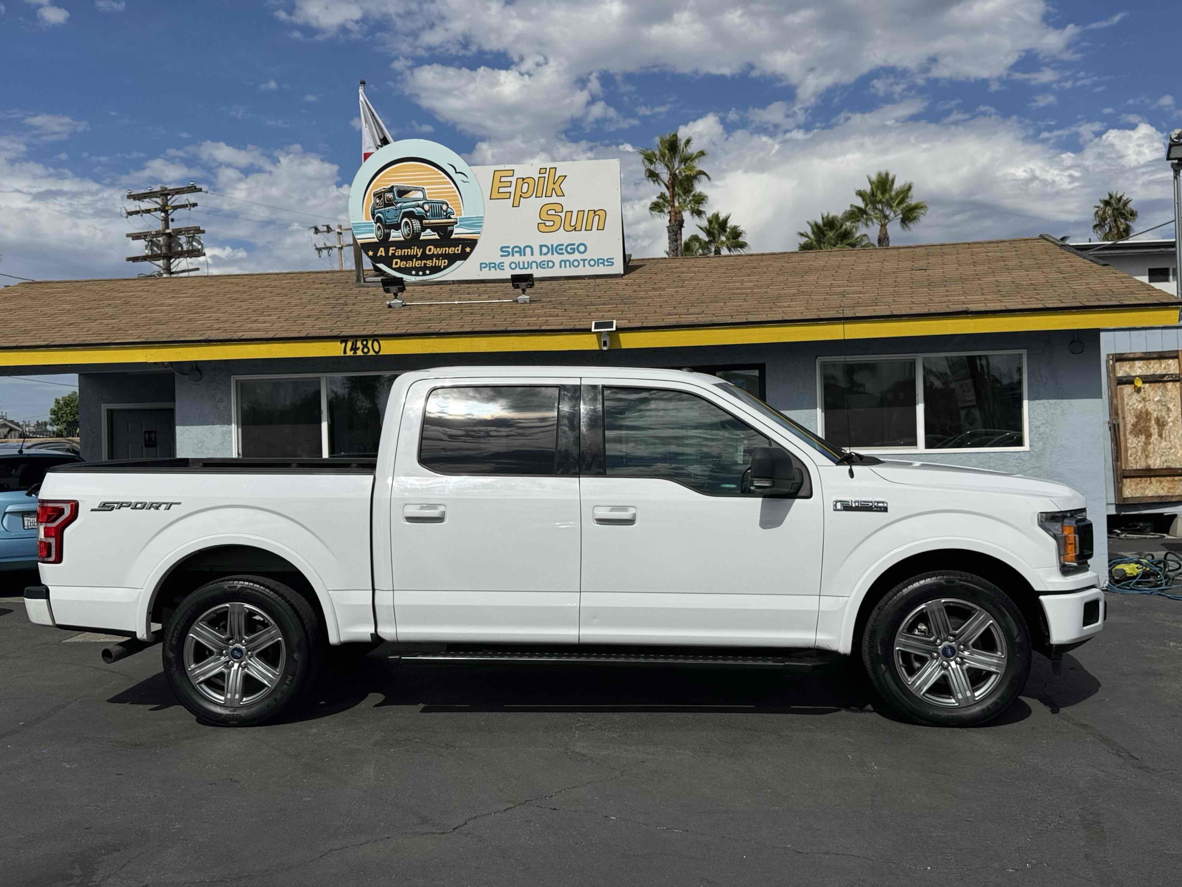 2018 Ford F-150 XLT photo 4
