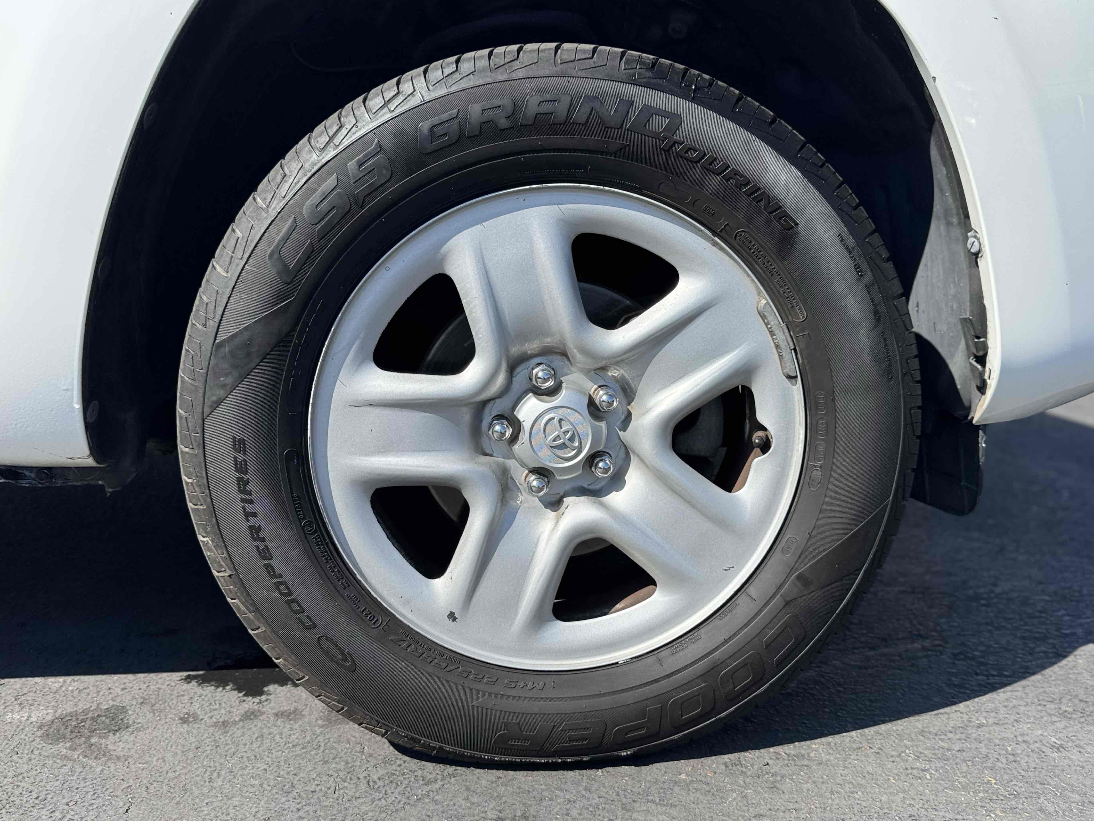 2012 Toyota RAV4 photo 35