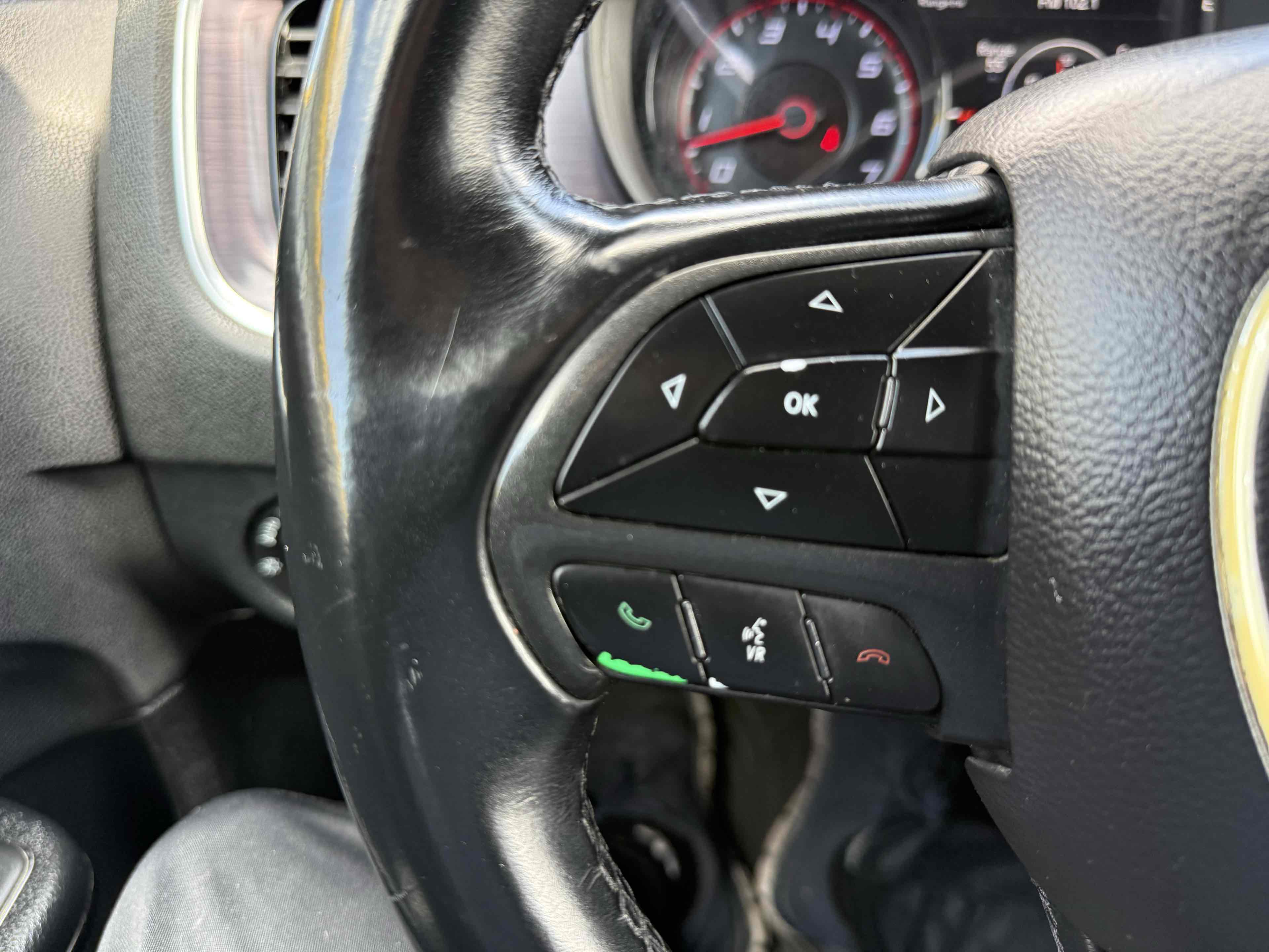 2018 Dodge Charger SXT photo 13