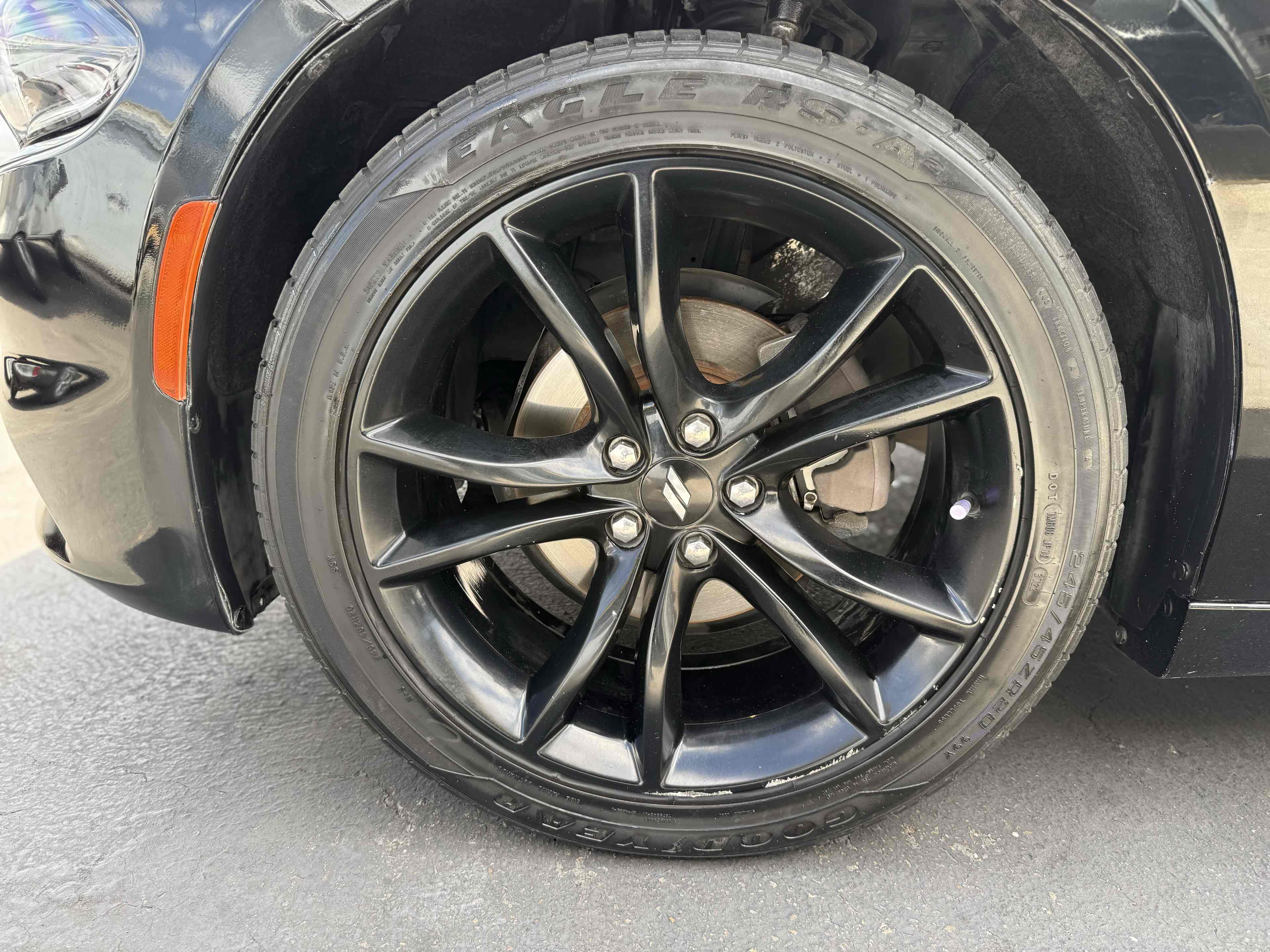 2018 Dodge Charger SXT photo 21