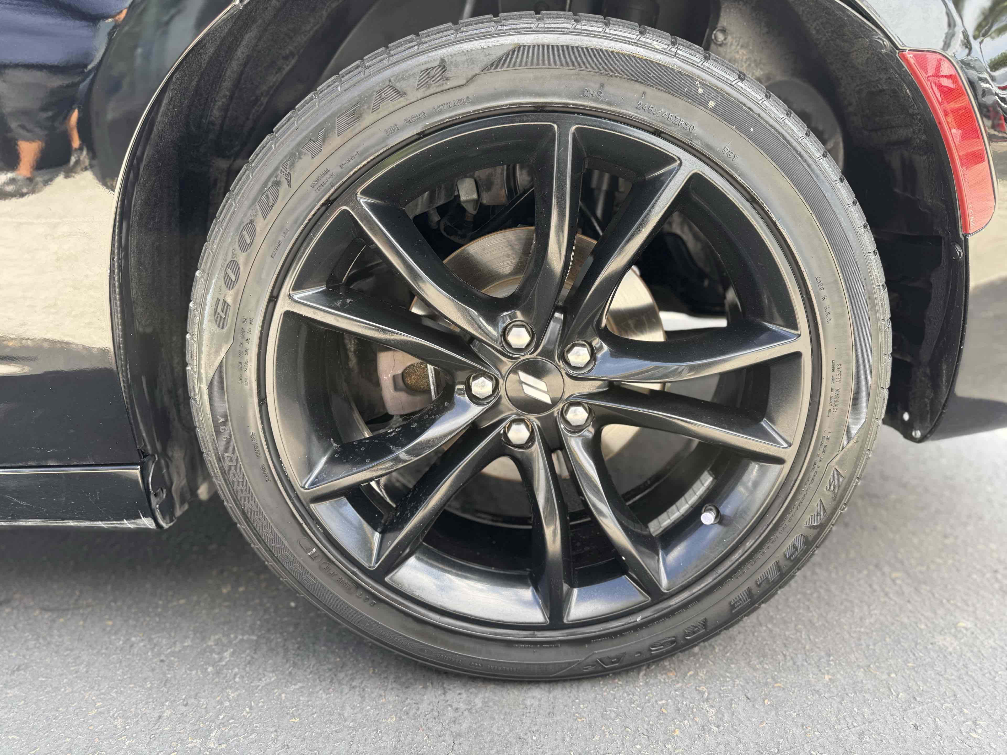 2018 Dodge Charger SXT photo 22