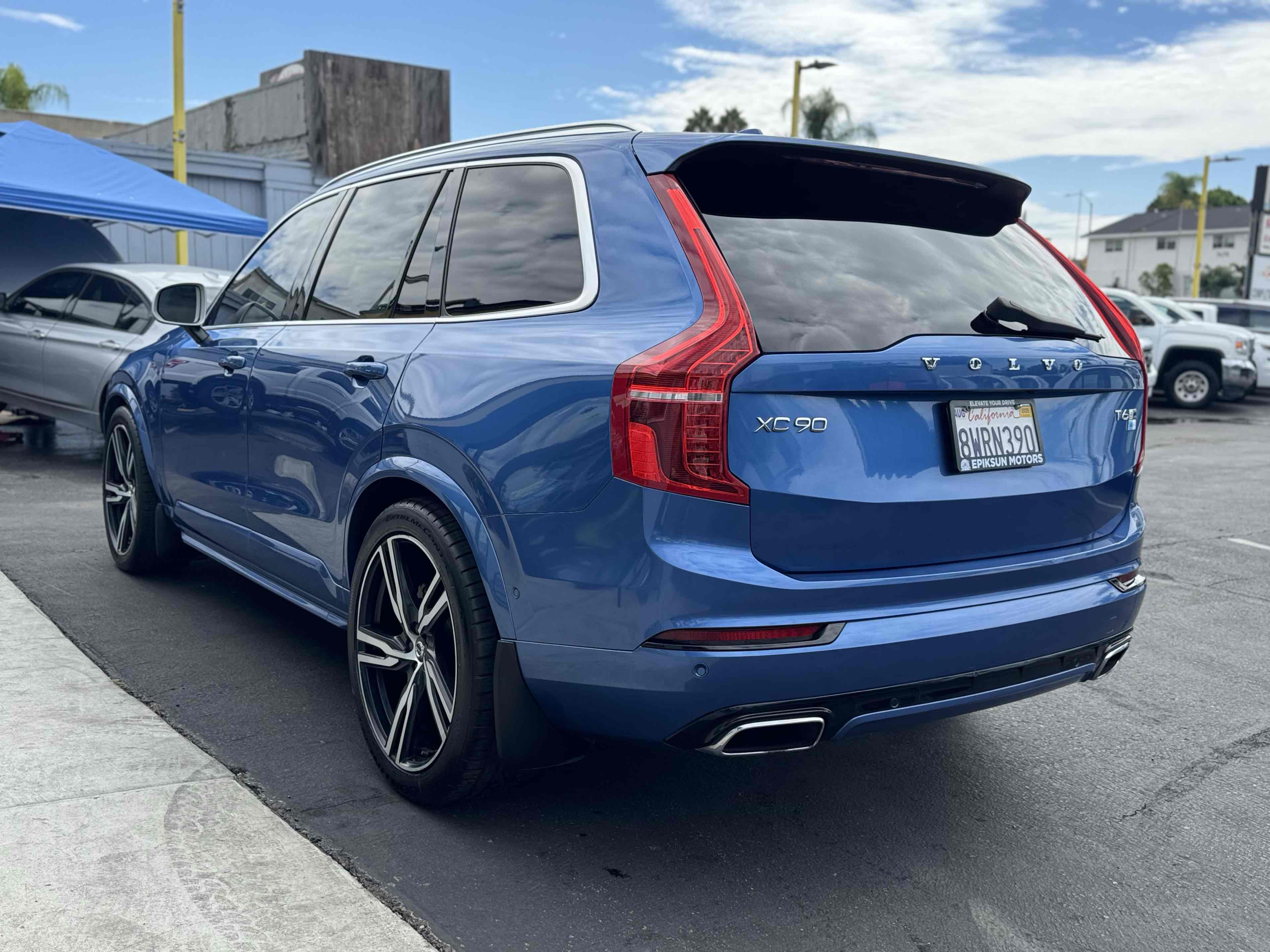 2018 Volvo XC90 R-Design photo 5