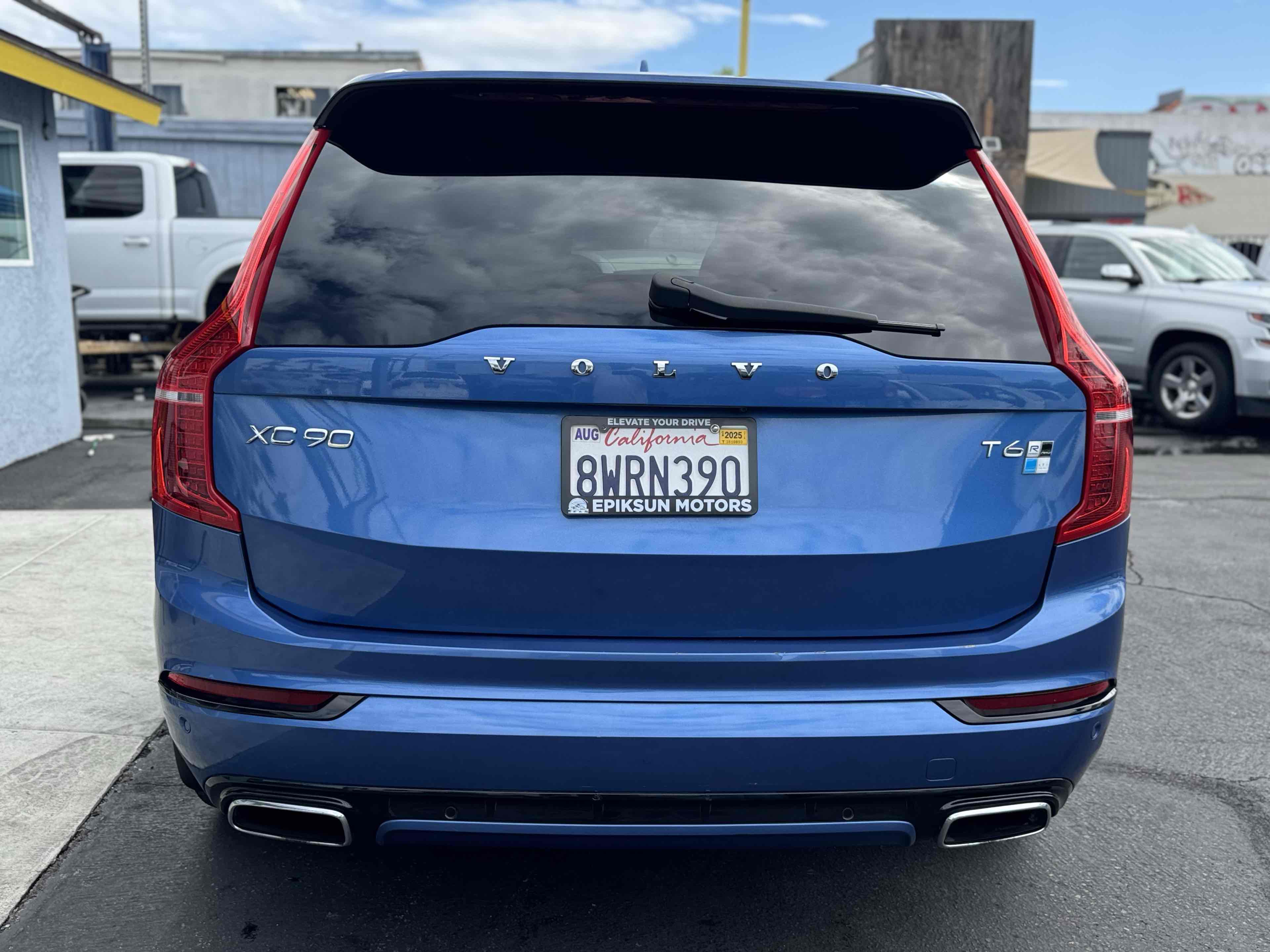 2018 Volvo XC90 R-Design photo 6
