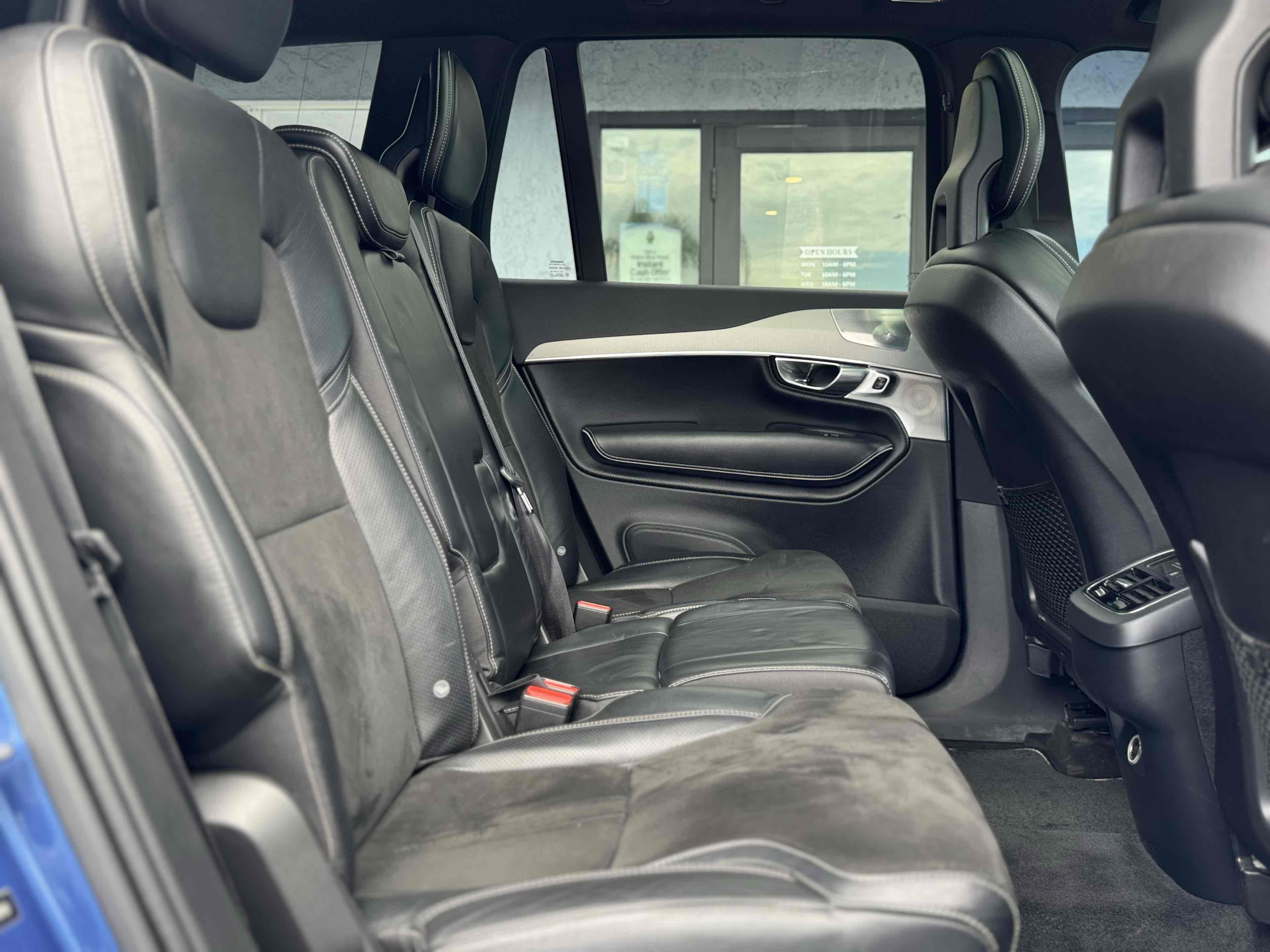2018 Volvo XC90 R-Design photo 16
