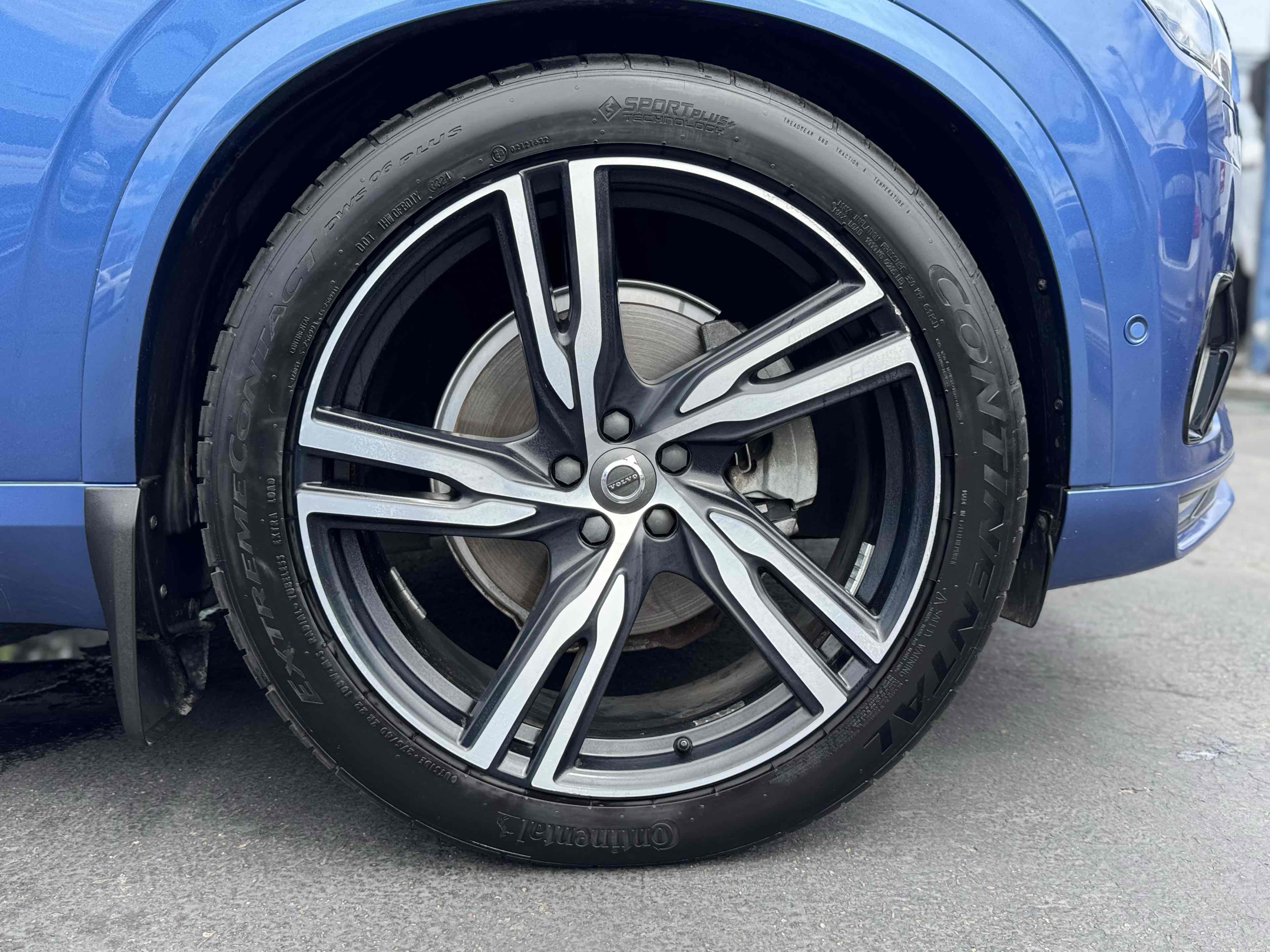 2018 Volvo XC90 R-Design photo 37