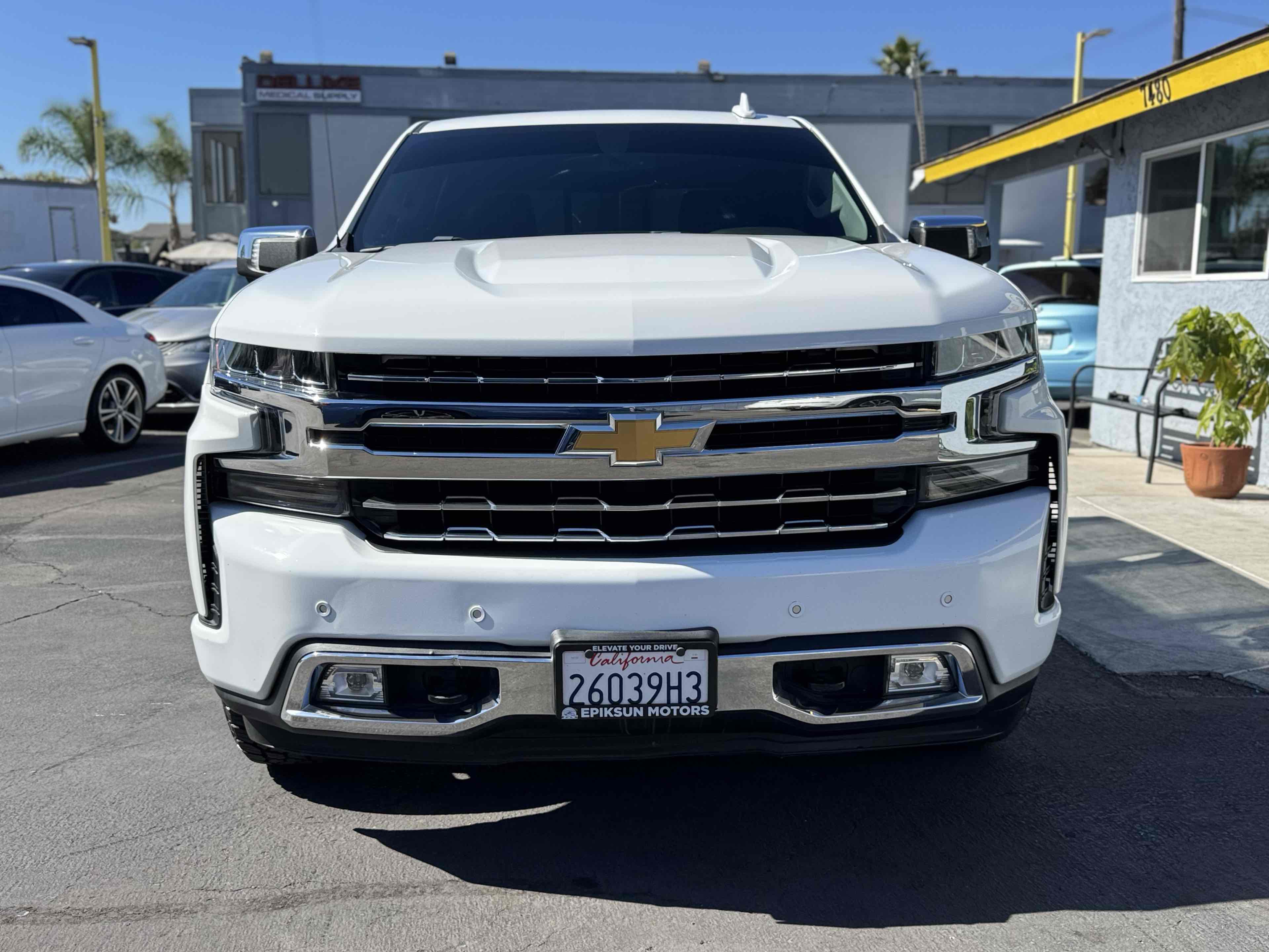 2019 Chevrolet Silverado 1500 LTZ Texas Edition photo 2