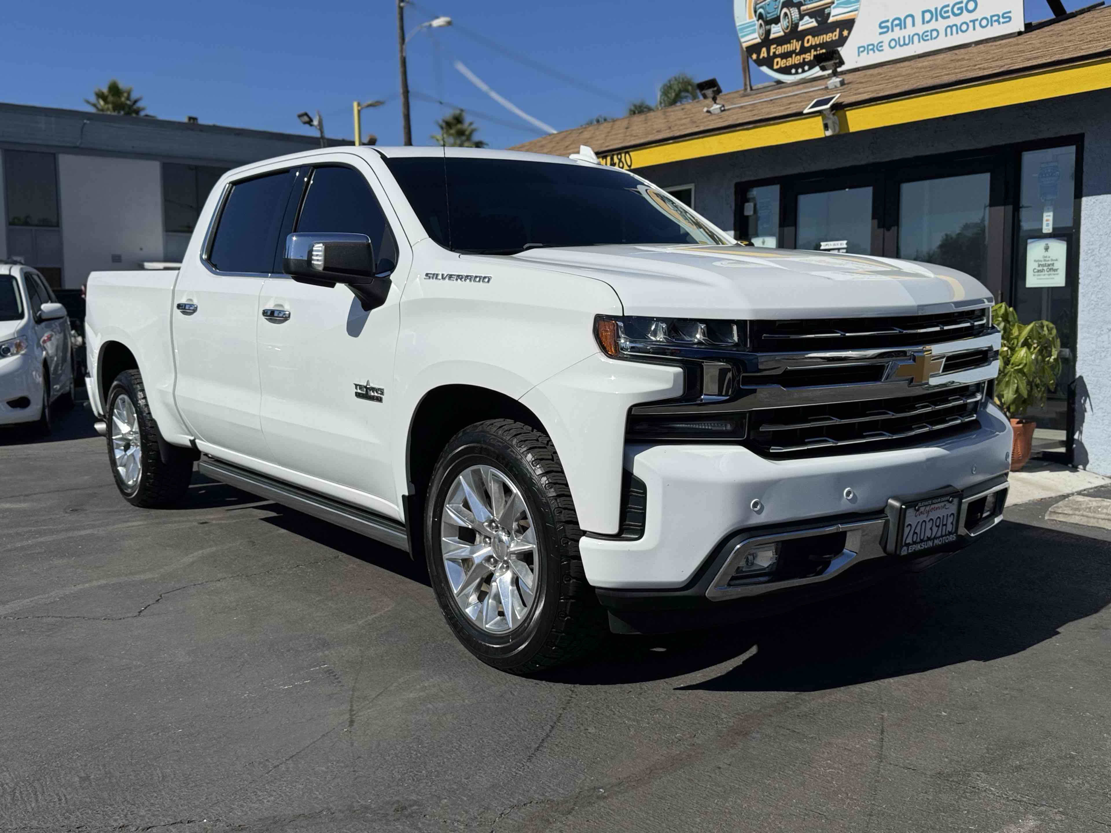 2019 Chevrolet Silverado 1500 LTZ Texas Edition photo 3